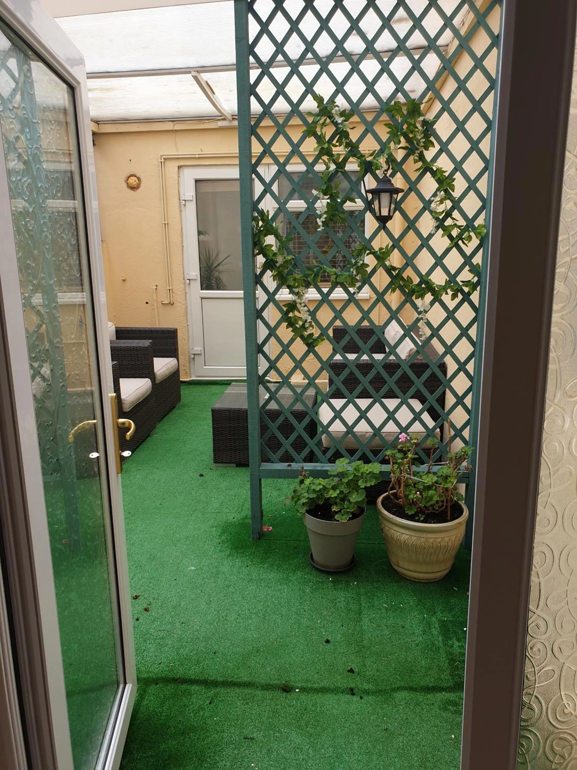 Patio in The Sands Hotel