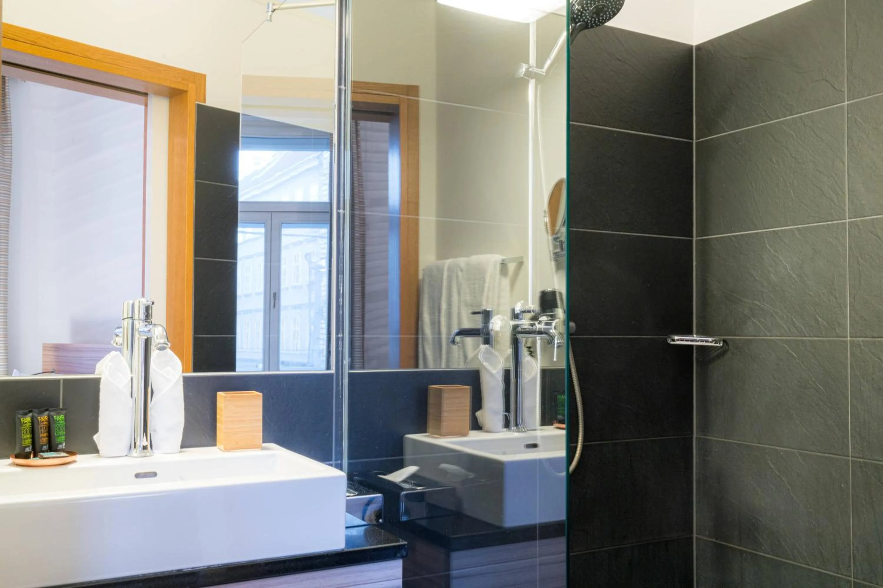 Vienna Residence, City Hall - Parliament