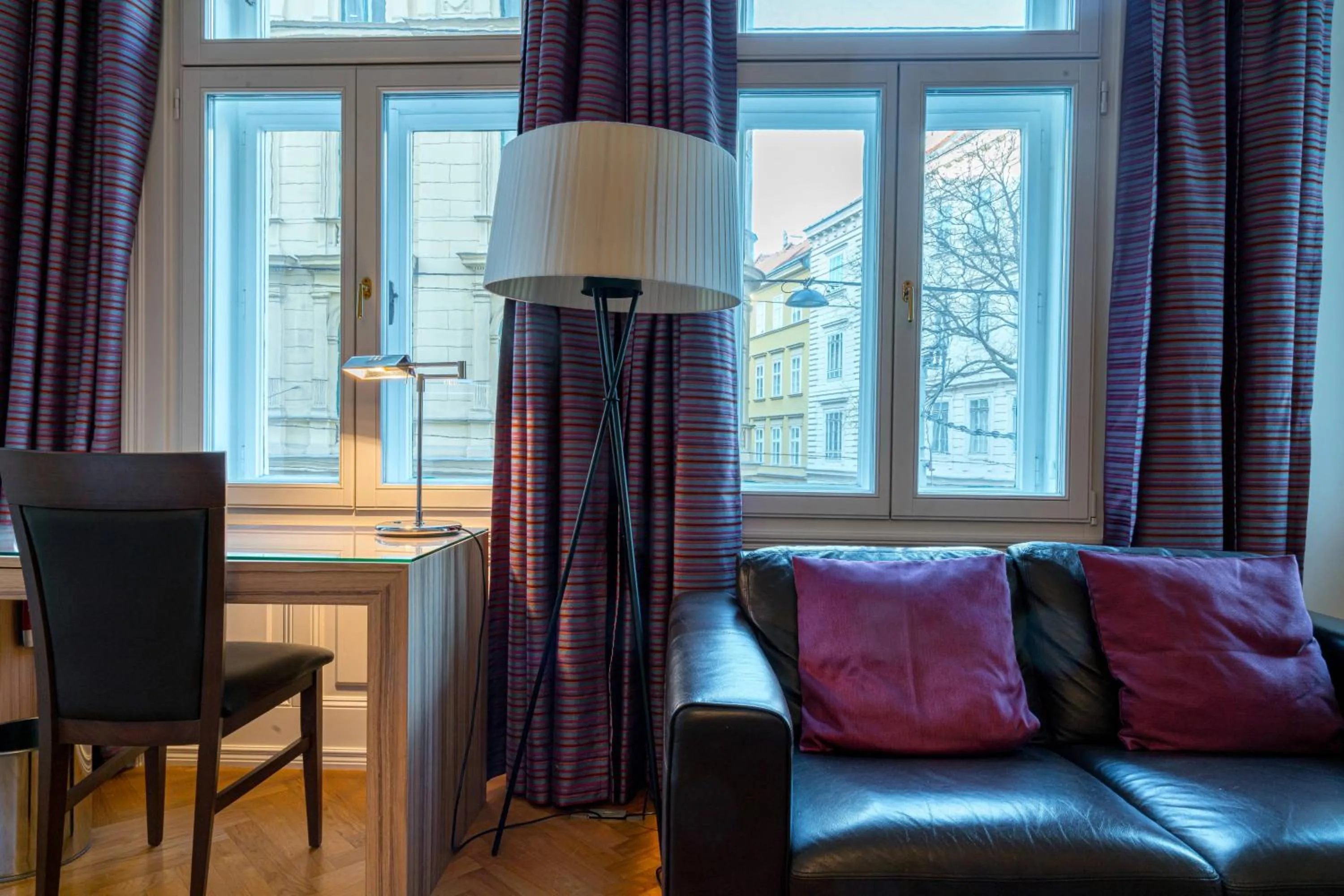 Vienna Residence, City Hall - Parliament