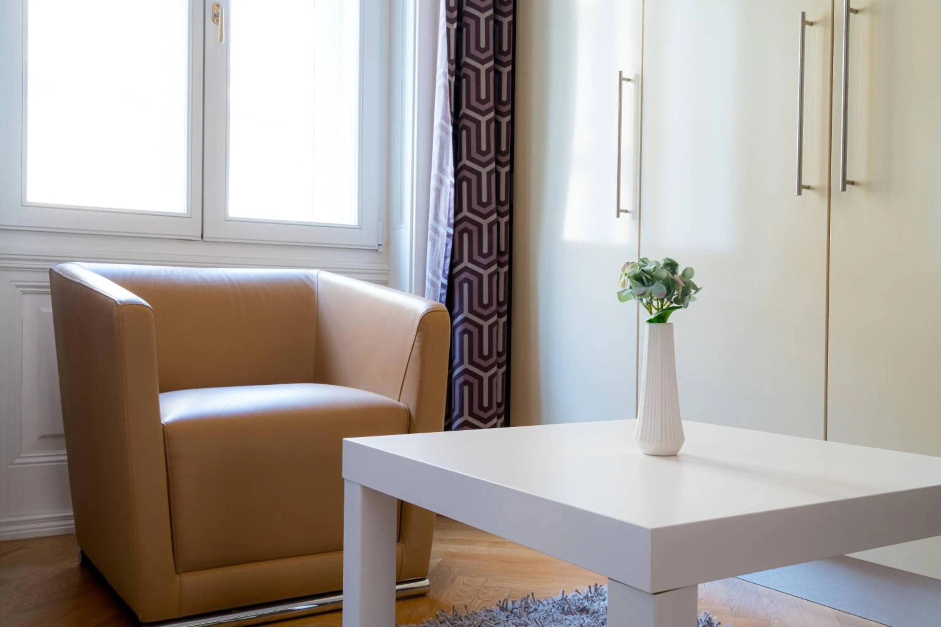 Vienna Residence, City Hall - Parliament