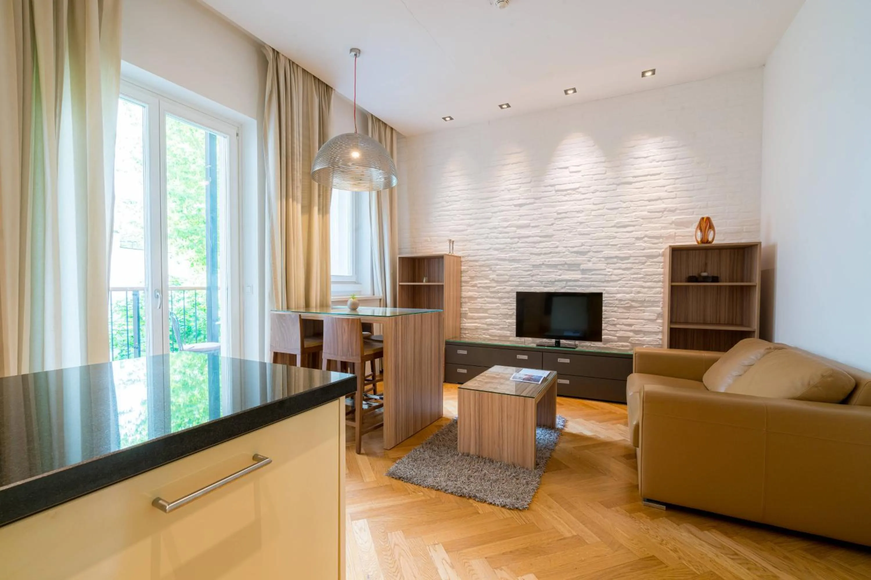 Vienna Residence, City Hall - Parliament