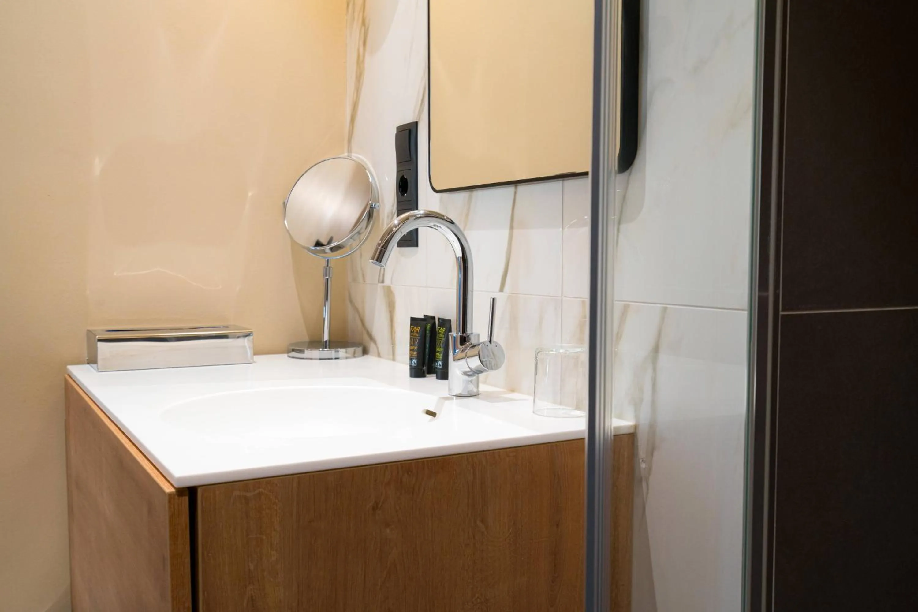 Vienna Residence, City Hall - Parliament