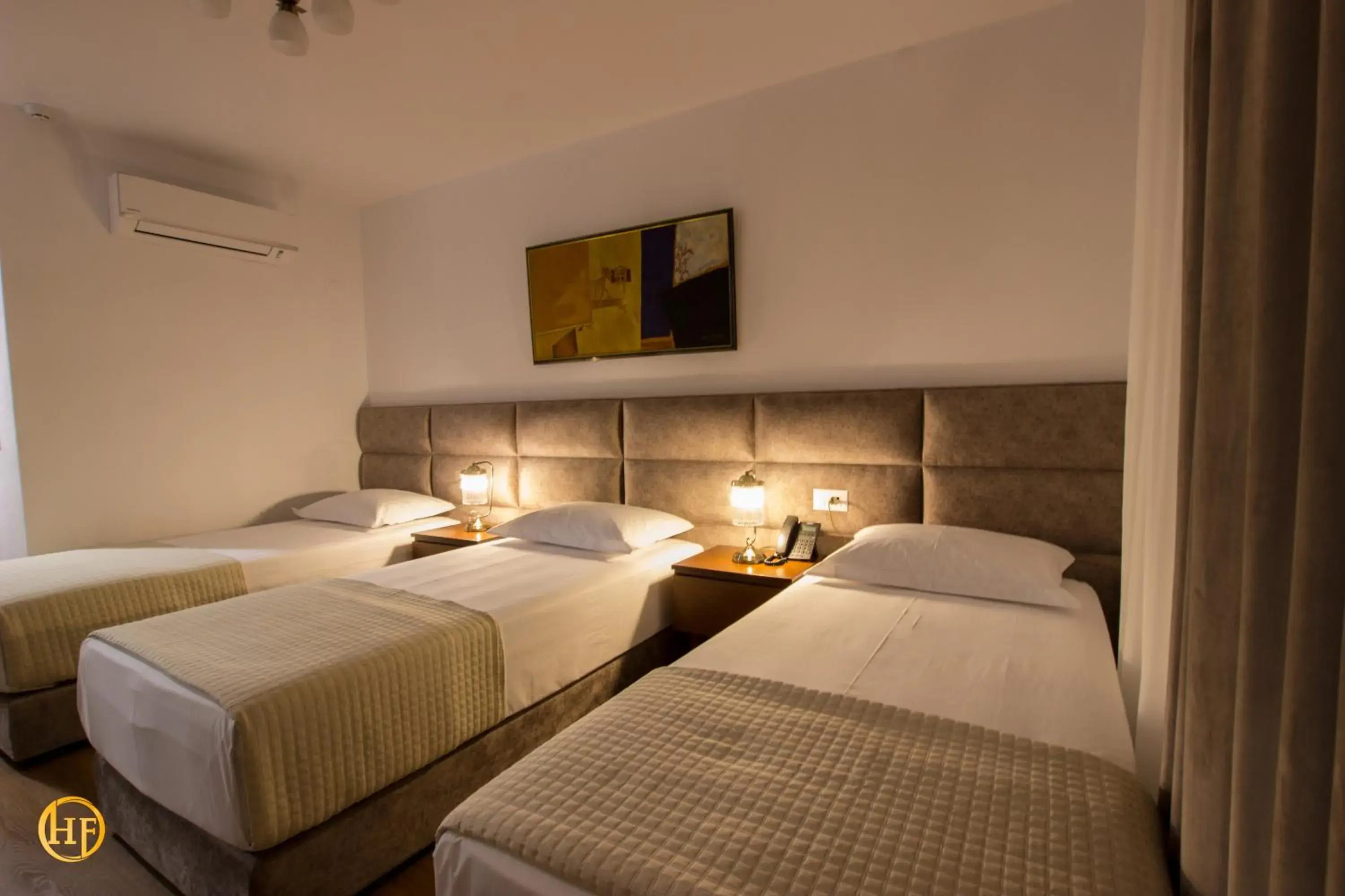 Deluxe Double or Twin Room with Mountain View in Hotel Fantasy Deluxe Double or Twin Room with Mountain View in Hotel Fantasy