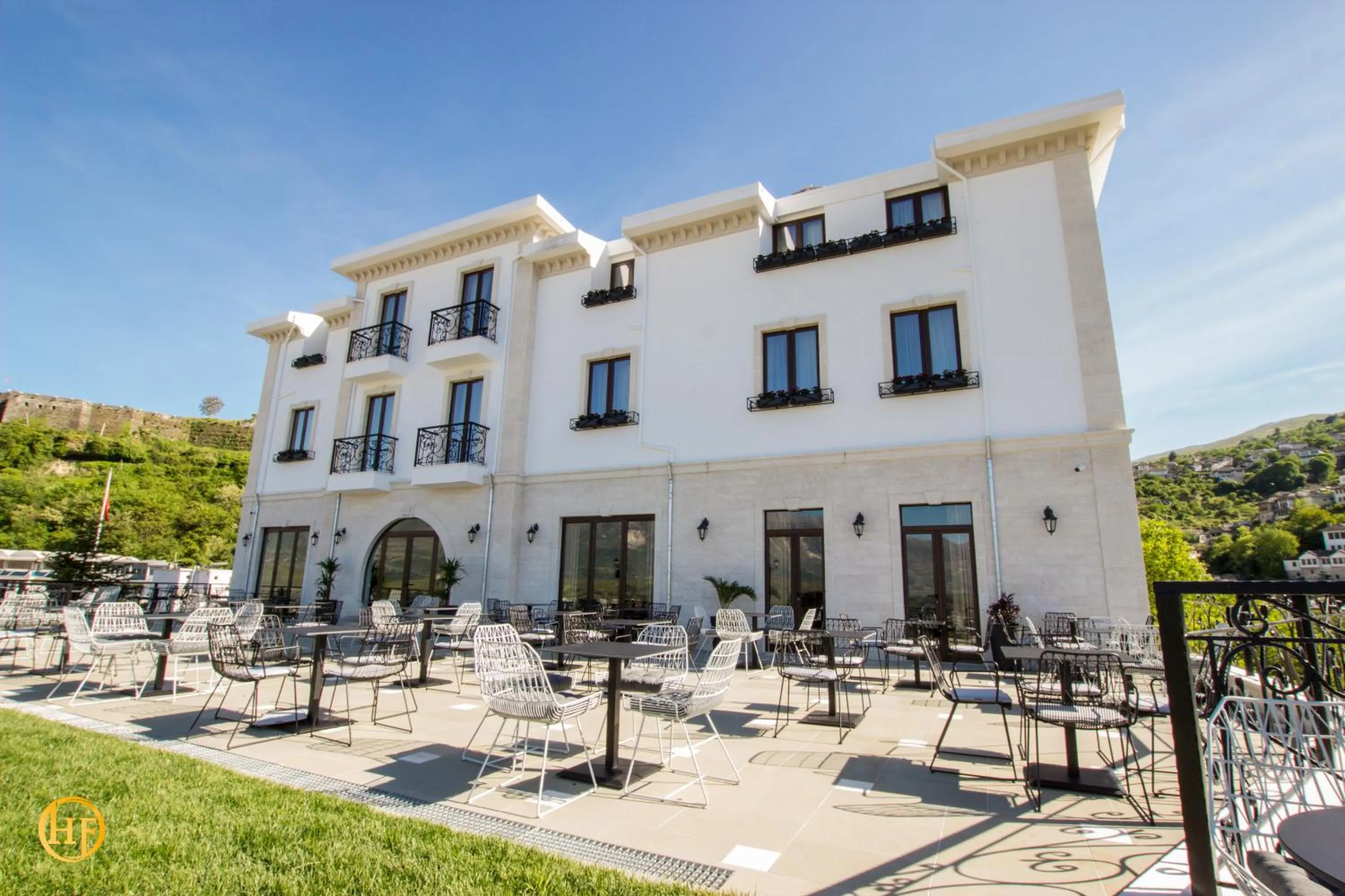 Facade/entrance in Hotel Fantasy