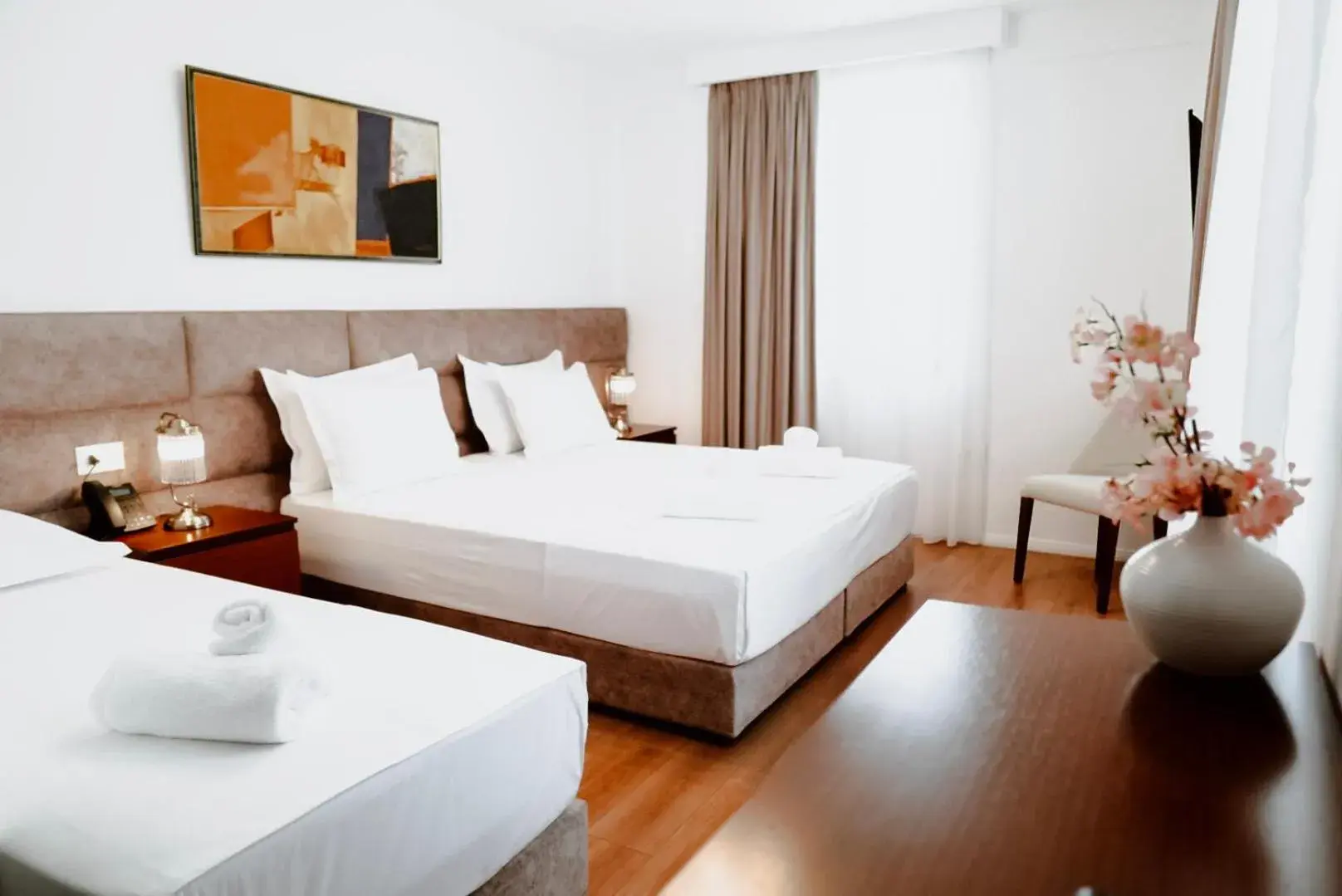 Double or Twin Room with City View in Hotel Fantasy Double or Twin Room with City View in Hotel Fantasy