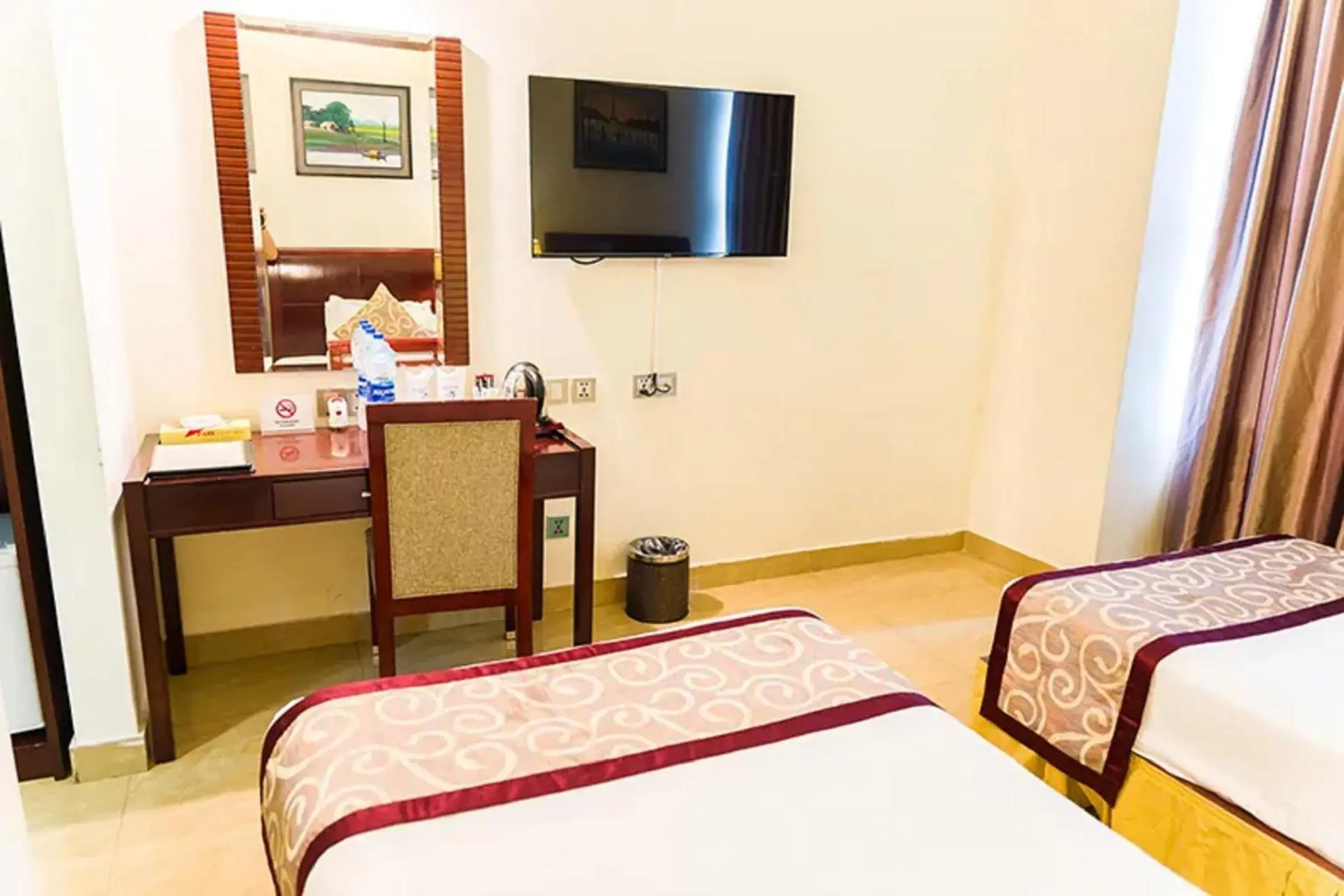 Standard Twin Room in FARS Hotel & Resorts - BAR-Buffet-Pool-SPA Standard Twin Room in FARS Hotel & Resorts - BAR-Buffet-Pool-SPA