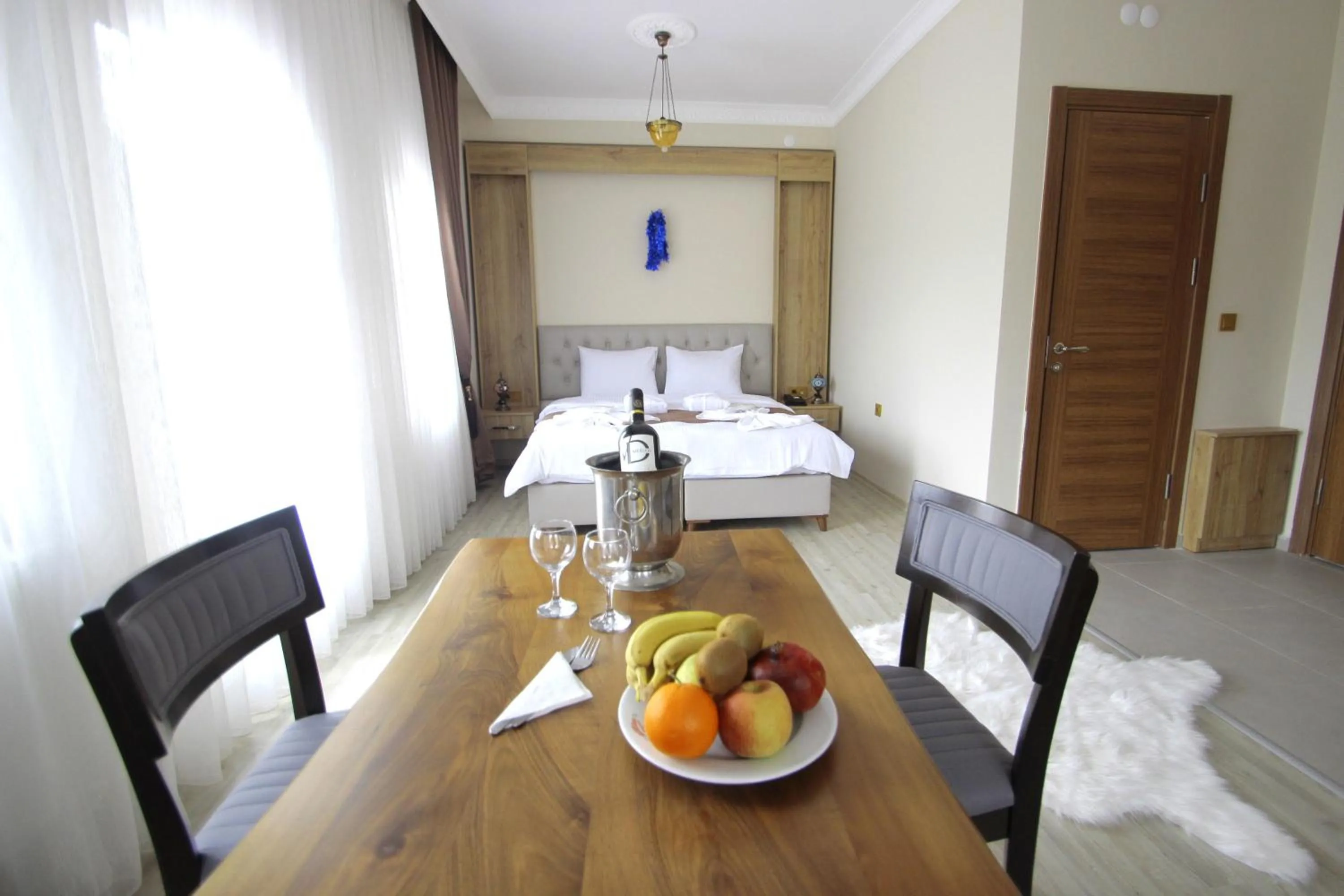 Food and drinks in Butterfly Butik Hotel