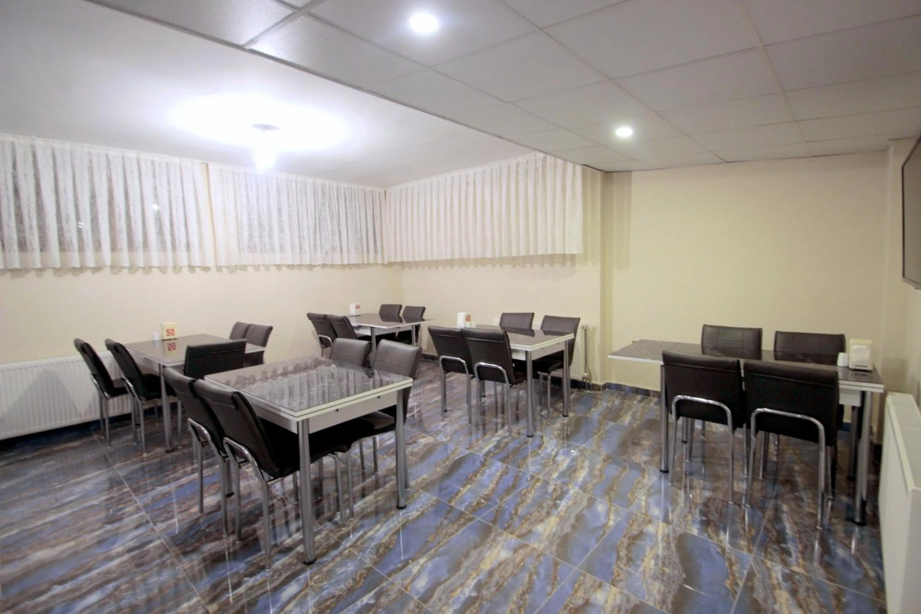 Food and drinks in Butterfly Butik Hotel