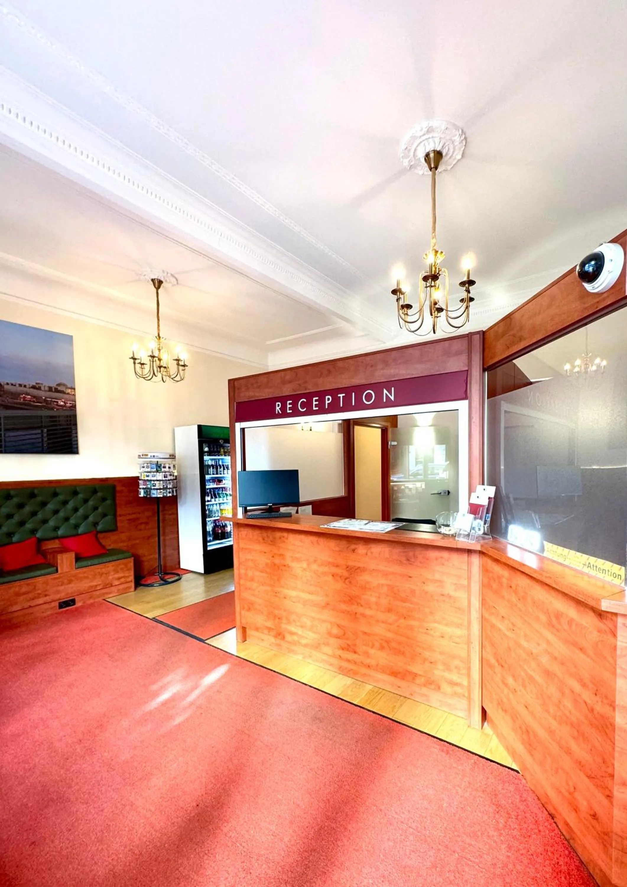 Lobby or reception in Kurfürst am Kurfürstendamm