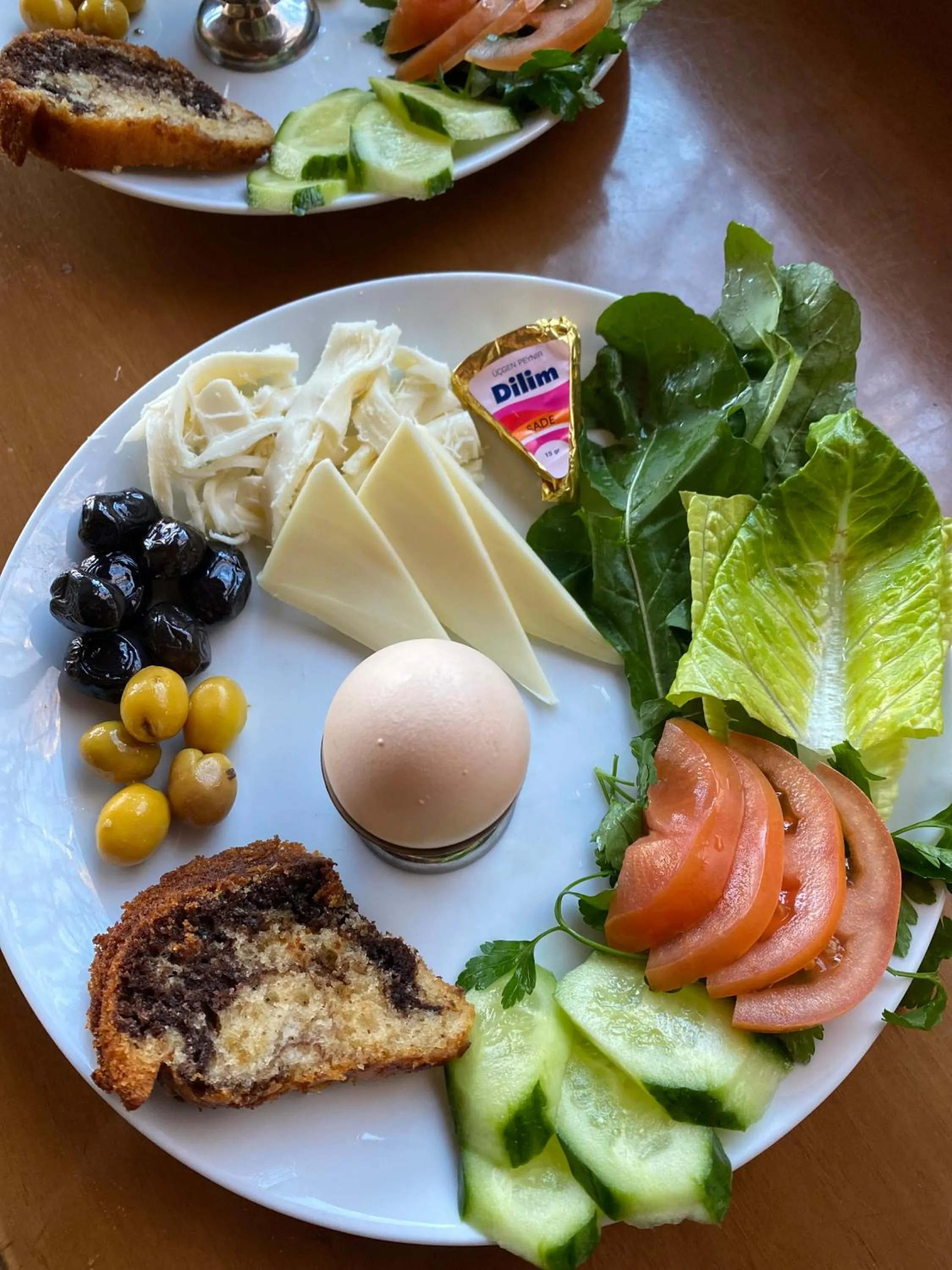 Buffet breakfast in Kemal's Guest House