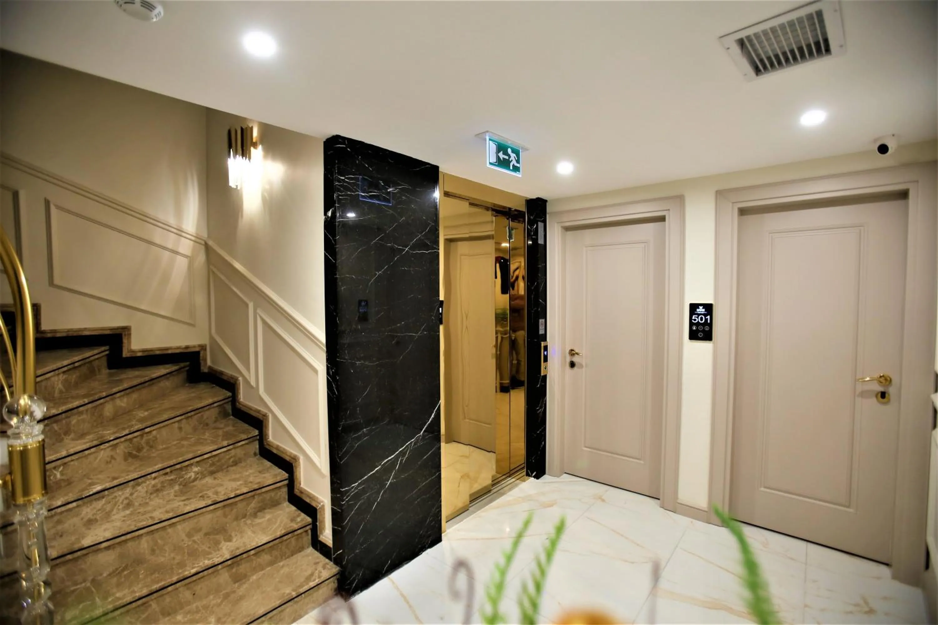 elevator in OMMA HOTEL