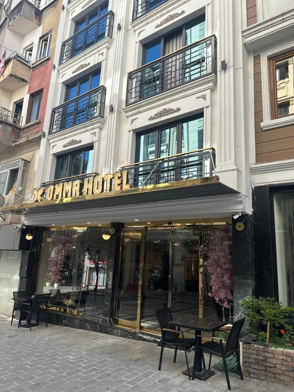 Facade/entrance in OMMA HOTEL