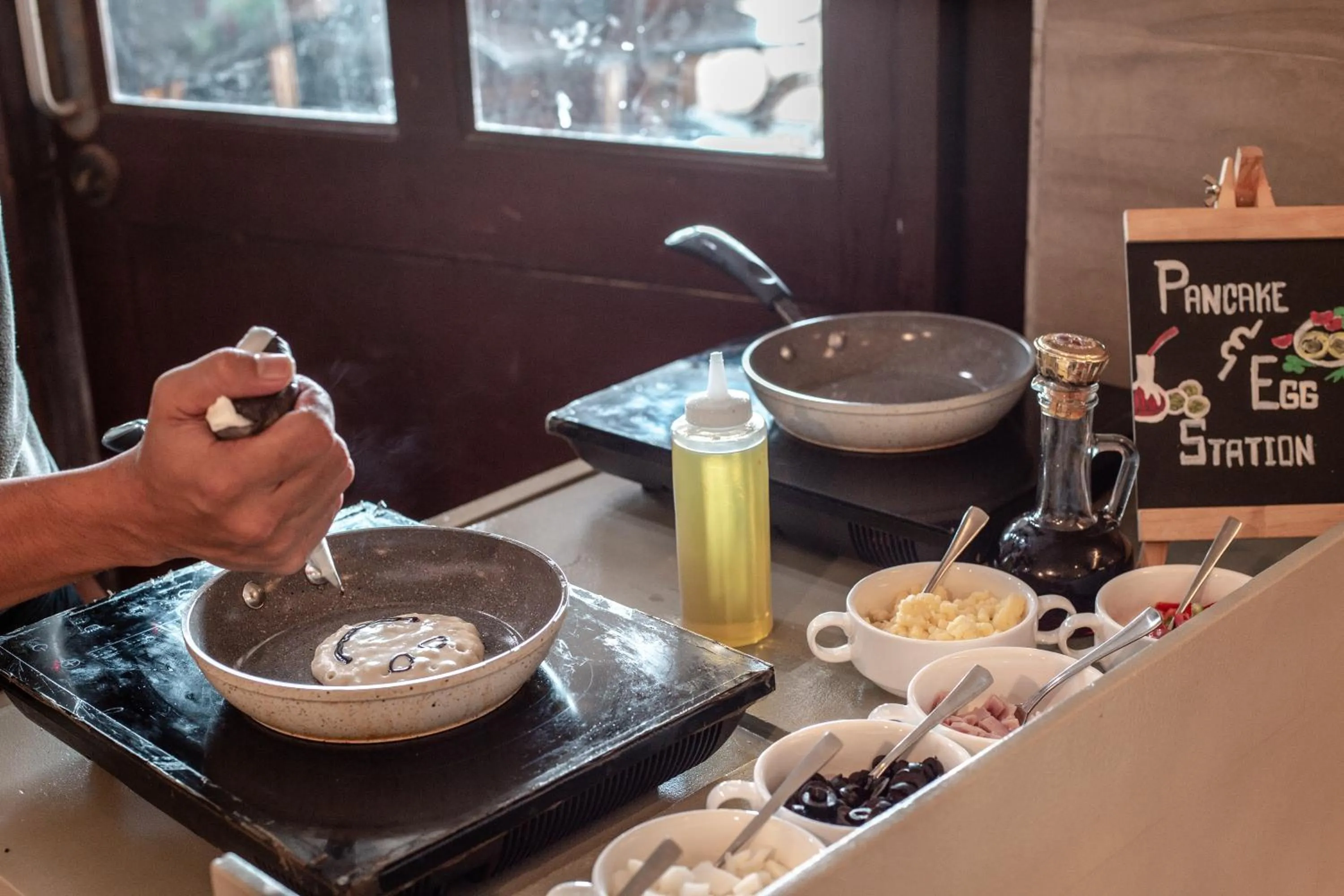 Buffet breakfast in Boracay Mandarin Island Hotel