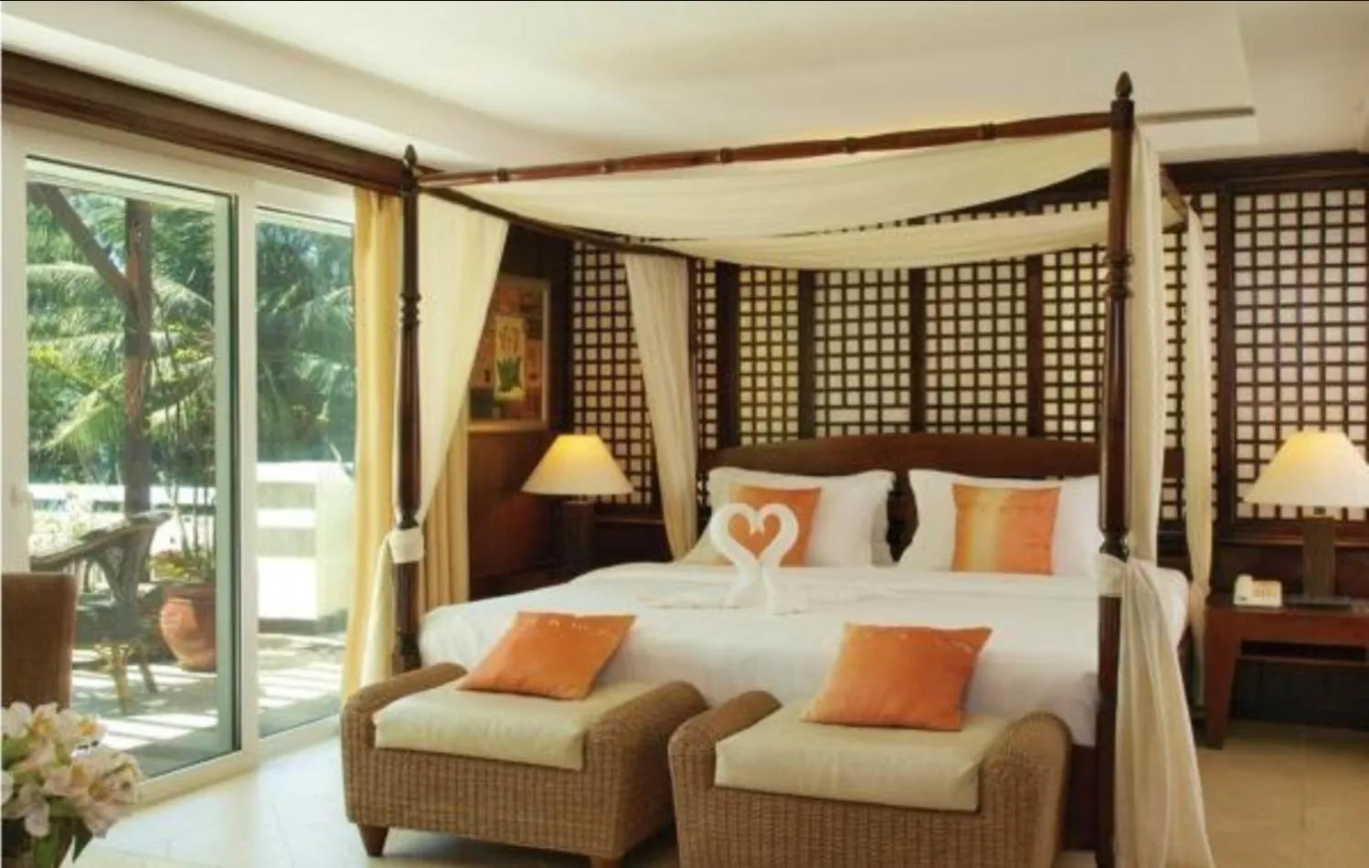 Bedroom, Bed in Boracay Mandarin Island Hotel