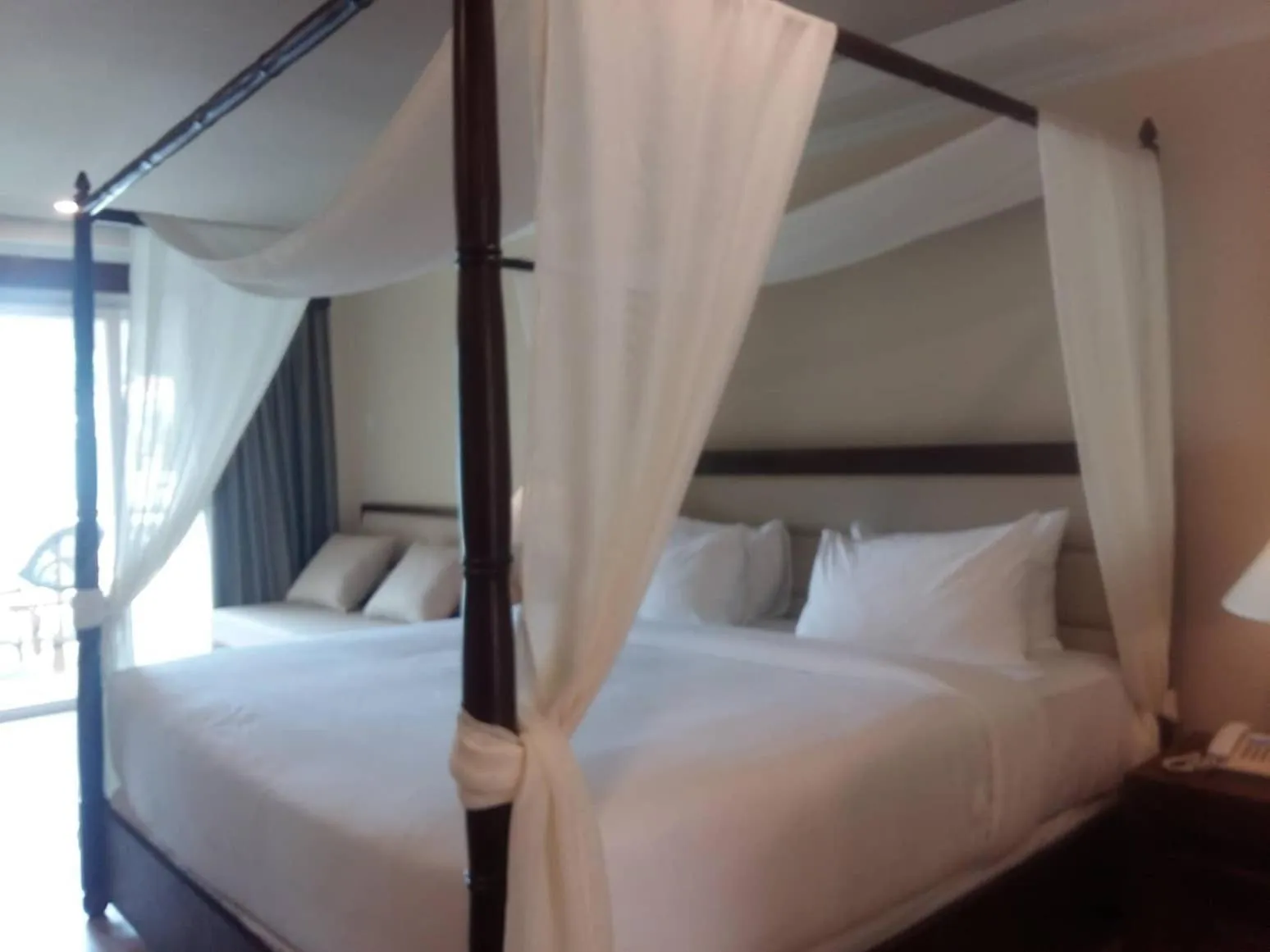 Bed in Boracay Mandarin Island Hotel