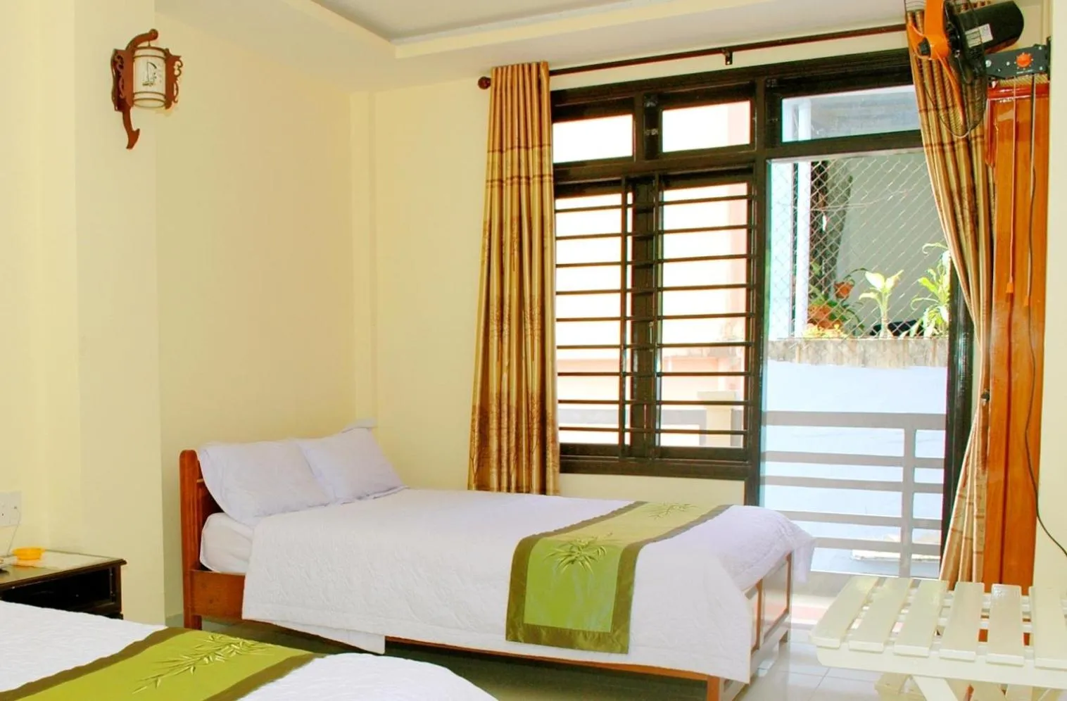 Family, Bed in Champa Hue Hotel