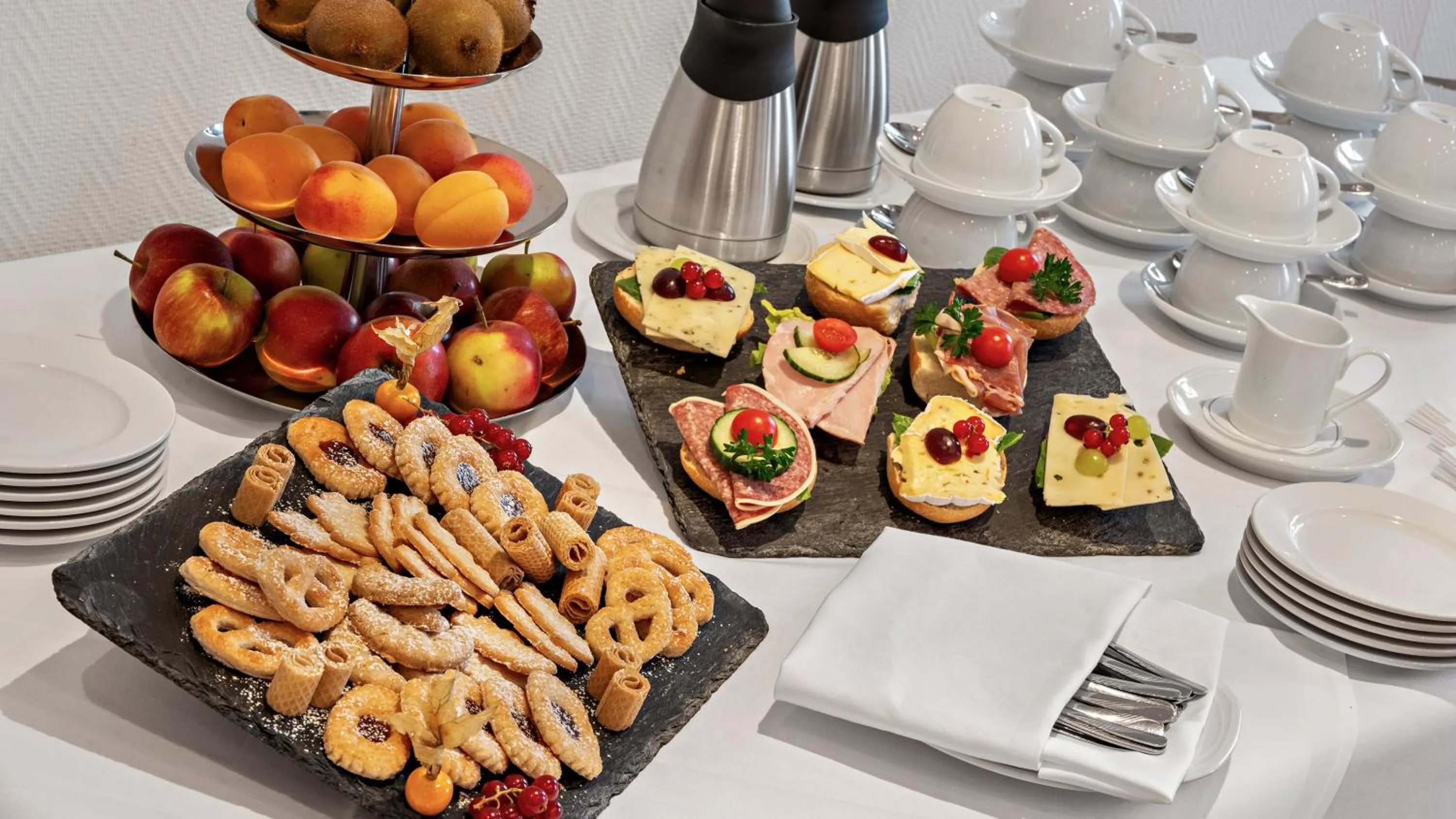 Meeting/conference room in Hotel Bayerischer Hof Dresden
