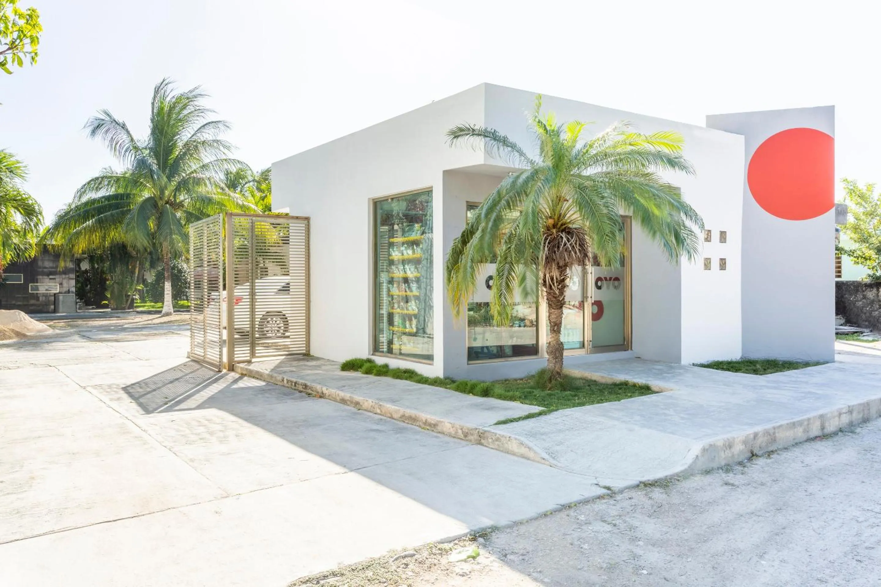 Facade/entrance in OYO Hotel Rio Chetumal