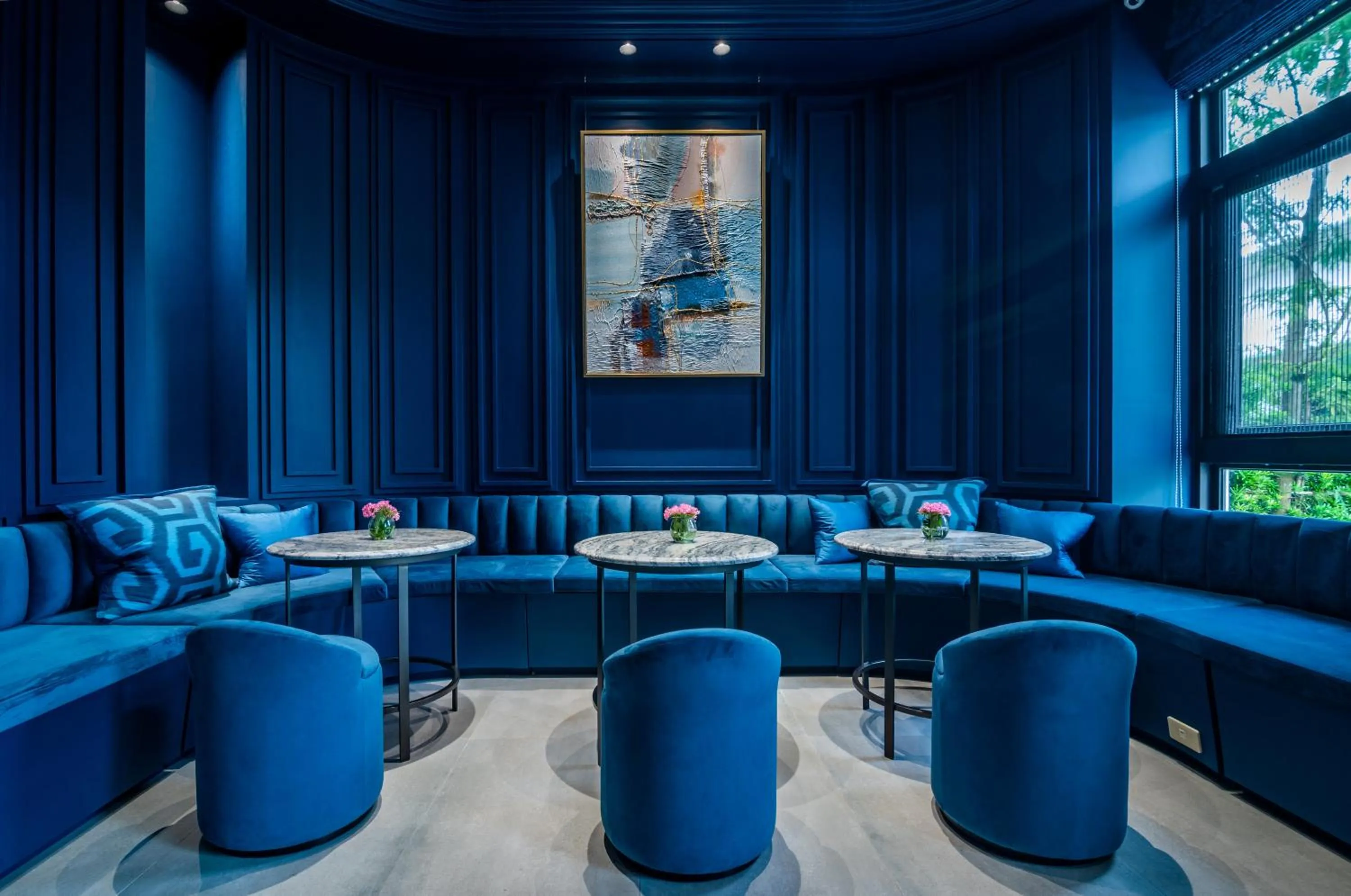 Restaurant/places to eat in Olivia Boutique Hotel