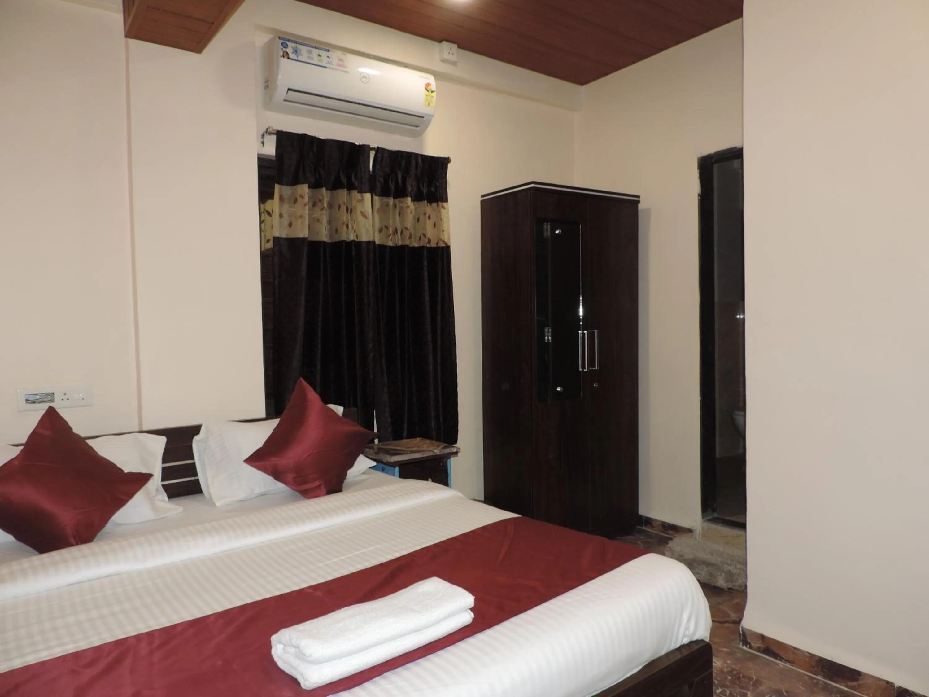 Bed in Punest Hospitality