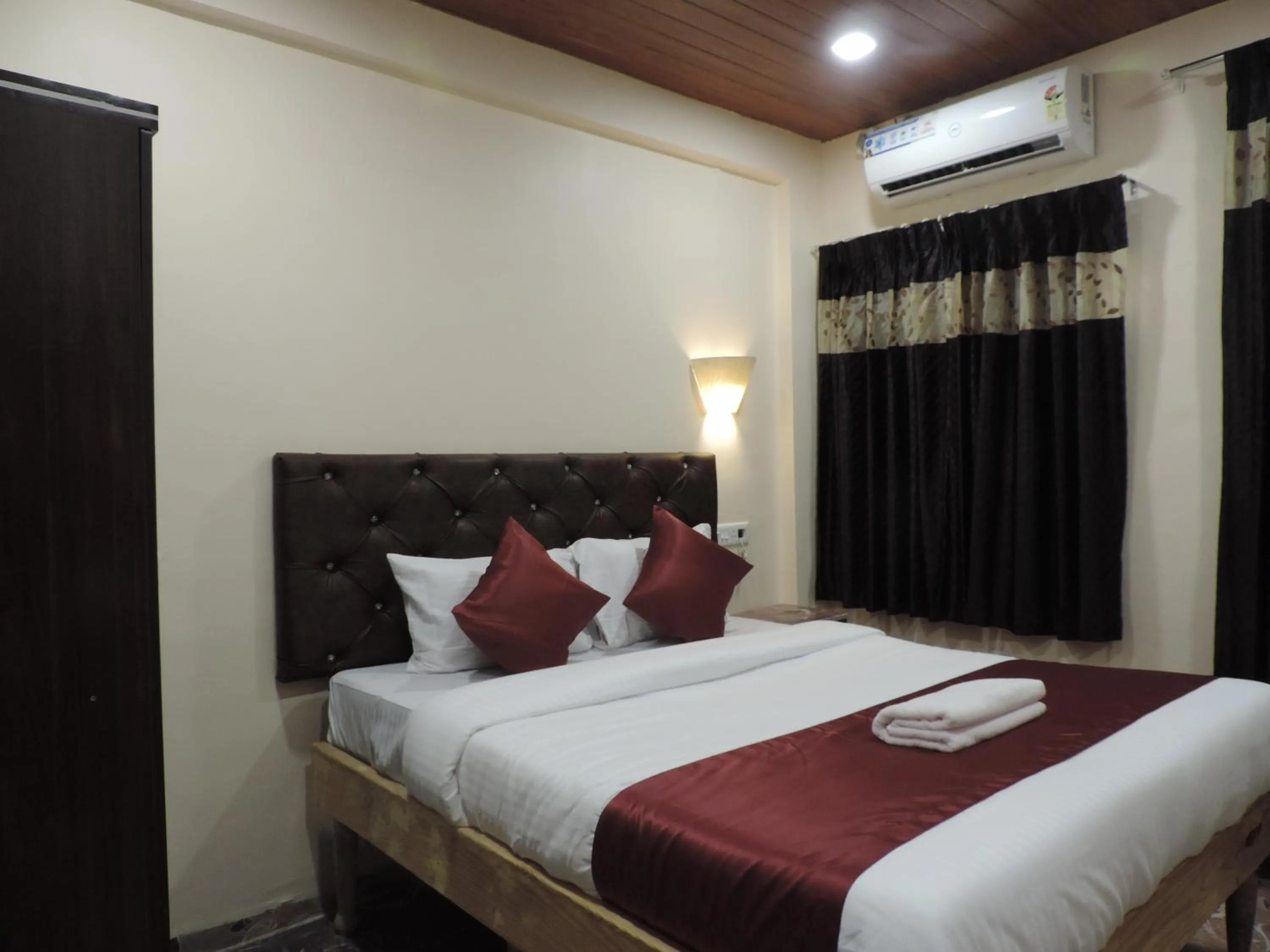 Bed in Punest Hospitality