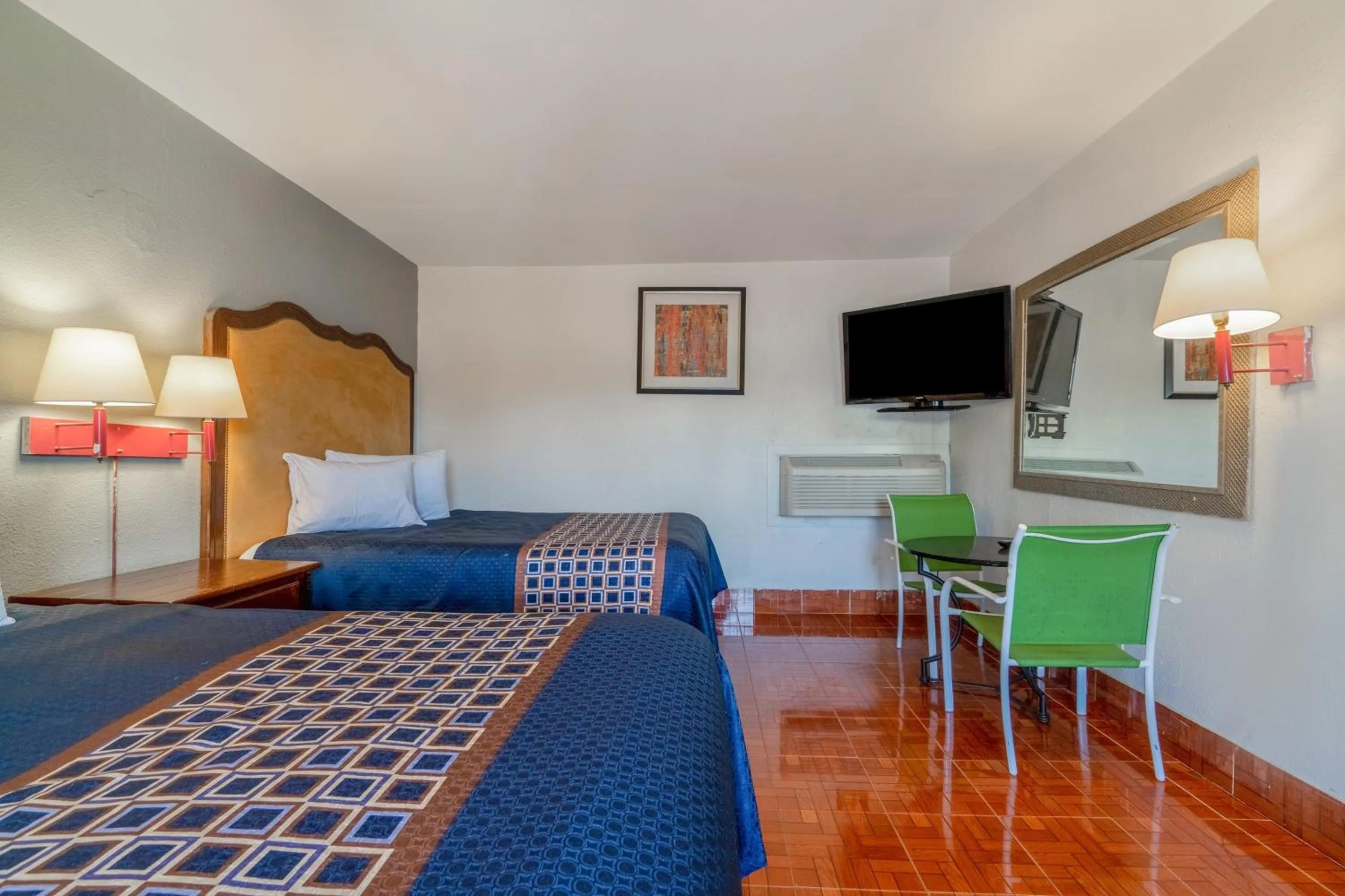 Bedroom, Bed in Pelican Inn by Belvilla Aransas Pass, TX