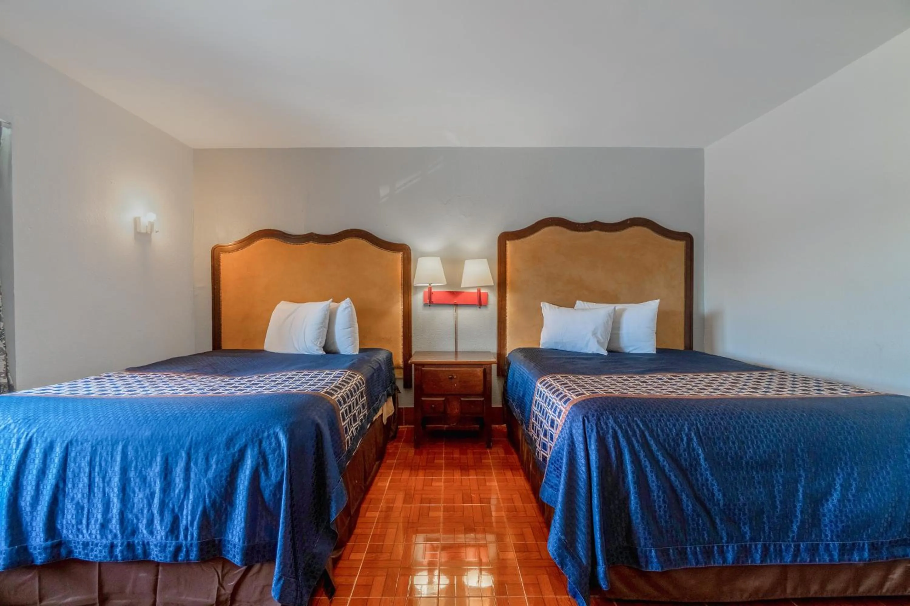 Bedroom, Bed in Pelican Inn by Belvilla Aransas Pass, TX