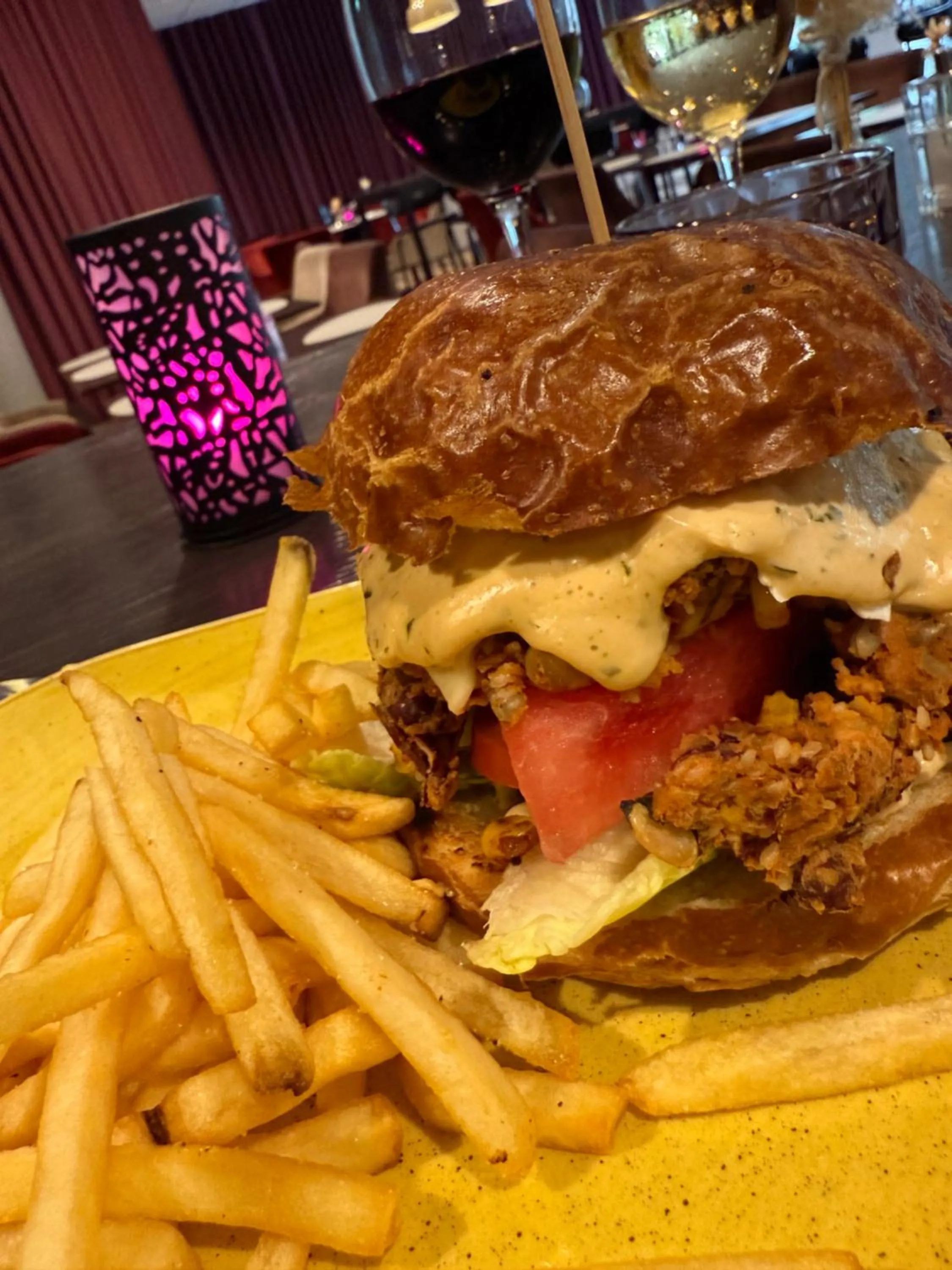 Restaurant/places to eat in Holiday Inn Lübeck by IHG