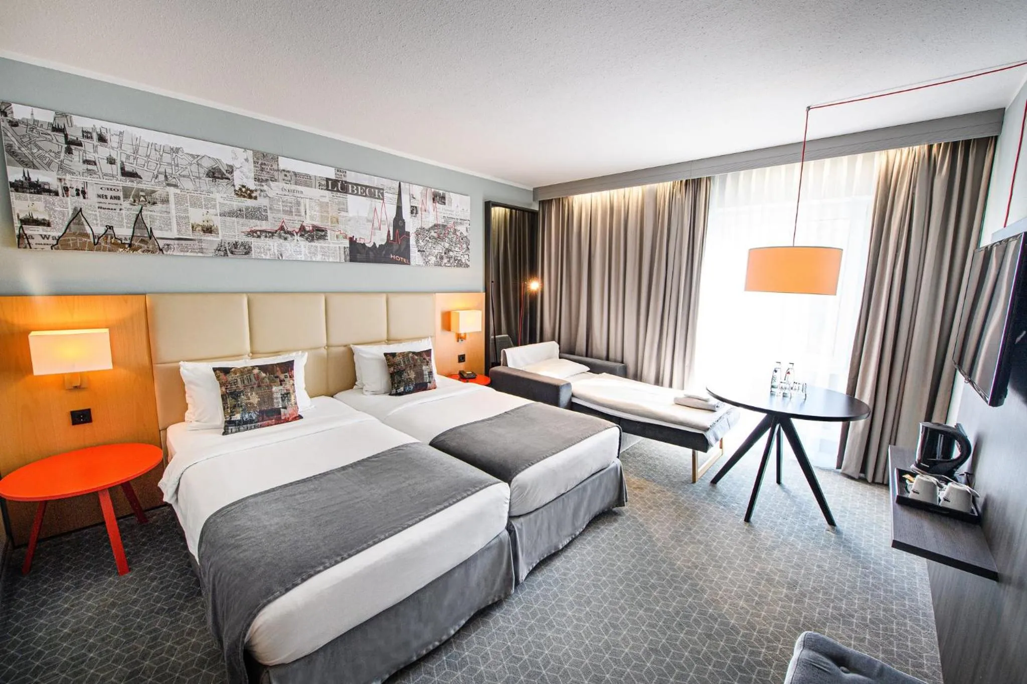 Photo of the whole room, Bed in Holiday Inn Lübeck by IHG