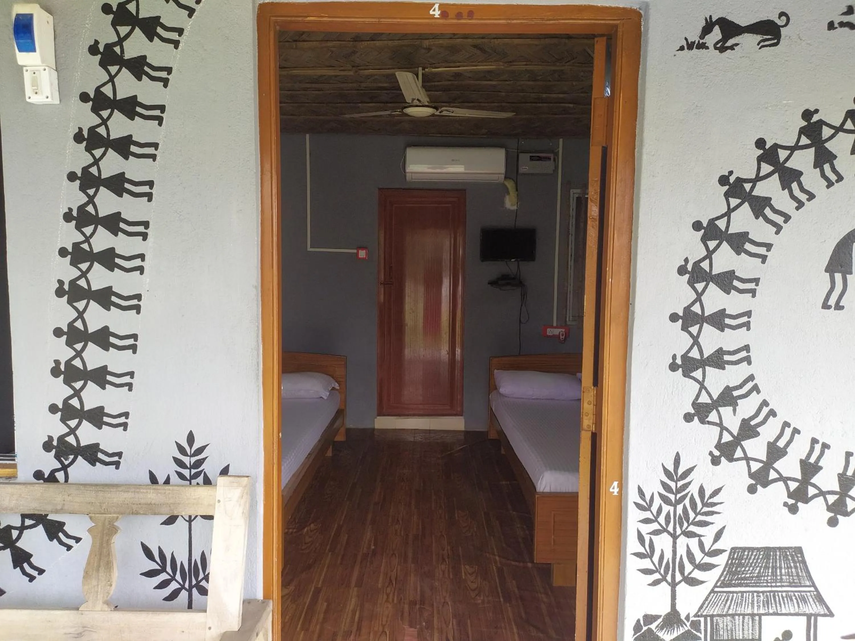 sundarban jungle mahal resort