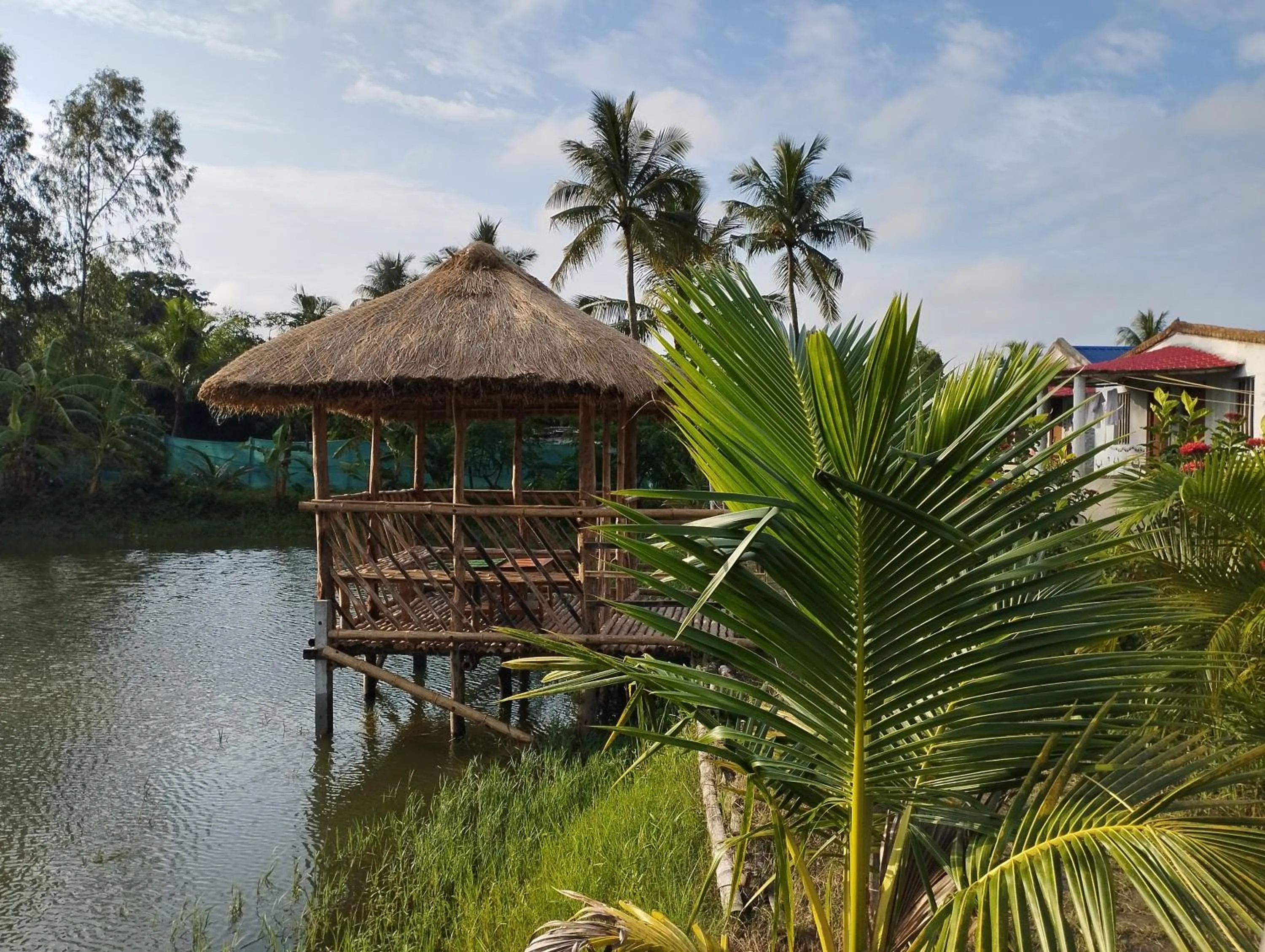 sundarban jungle mahal resort