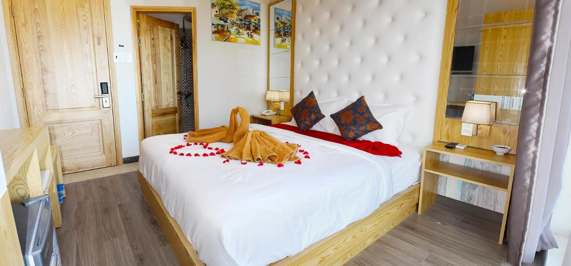 Bed in EMERALD OCEAN HOTEL