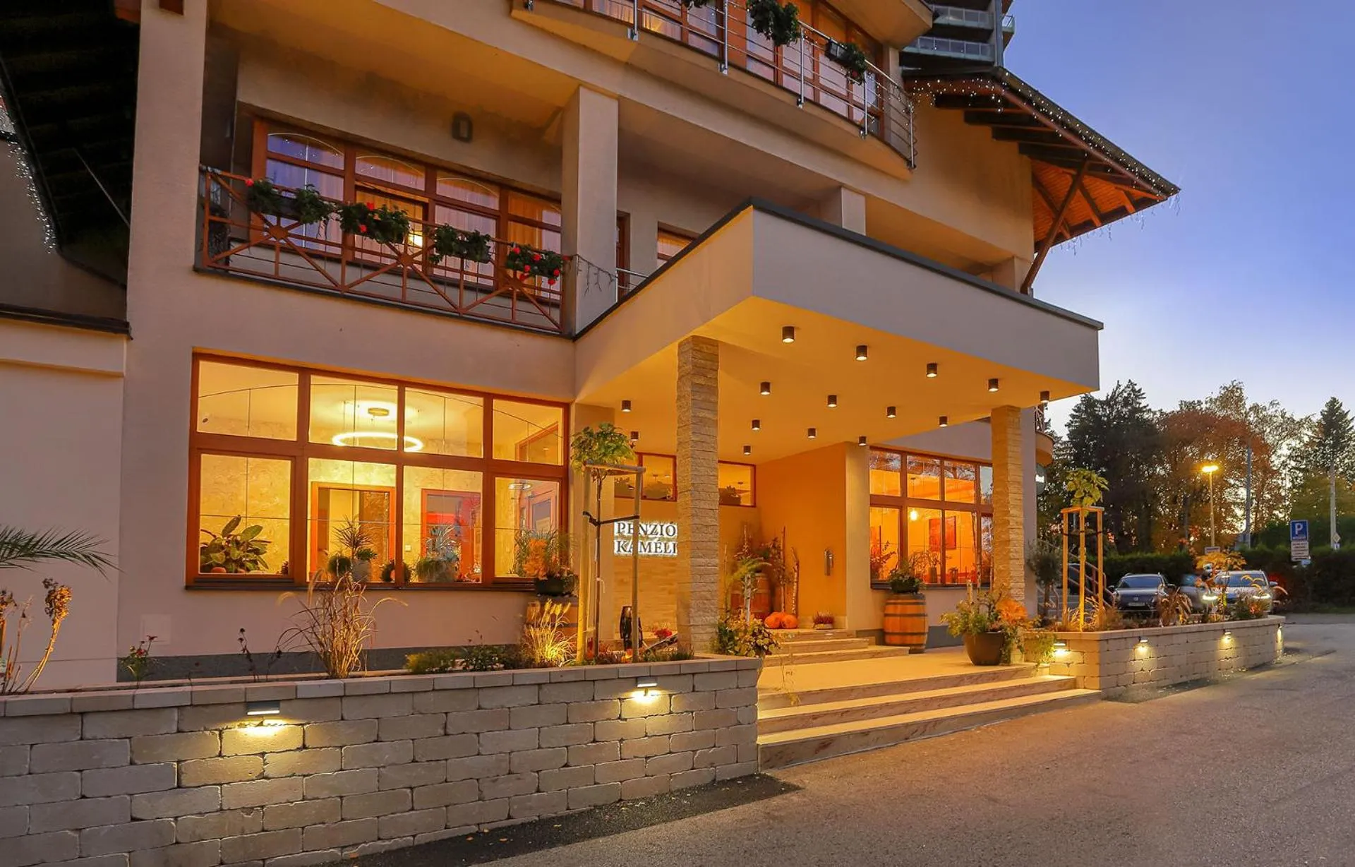 Property building in Hotel Kamélia