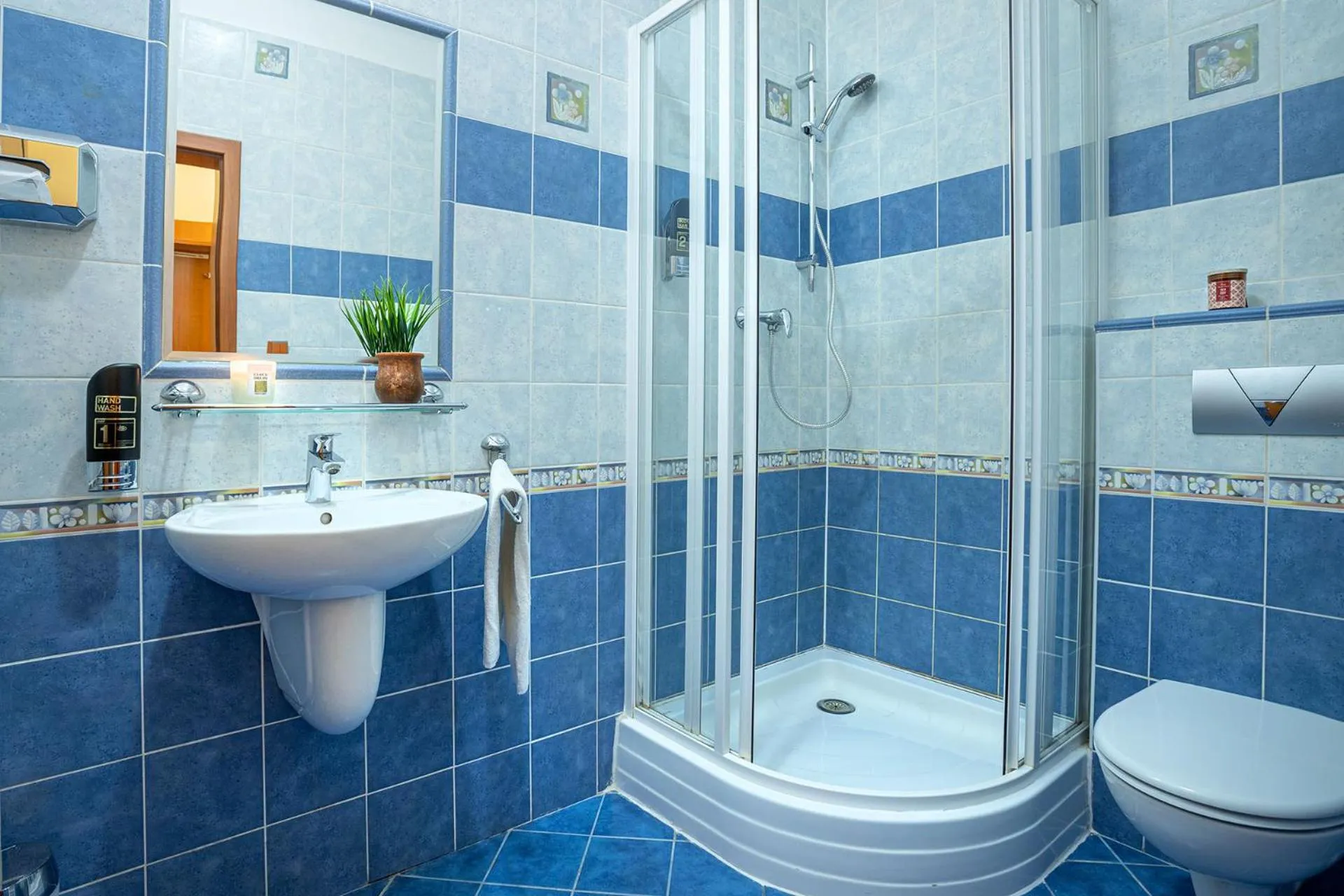 Bathroom in Hotel Kamélia