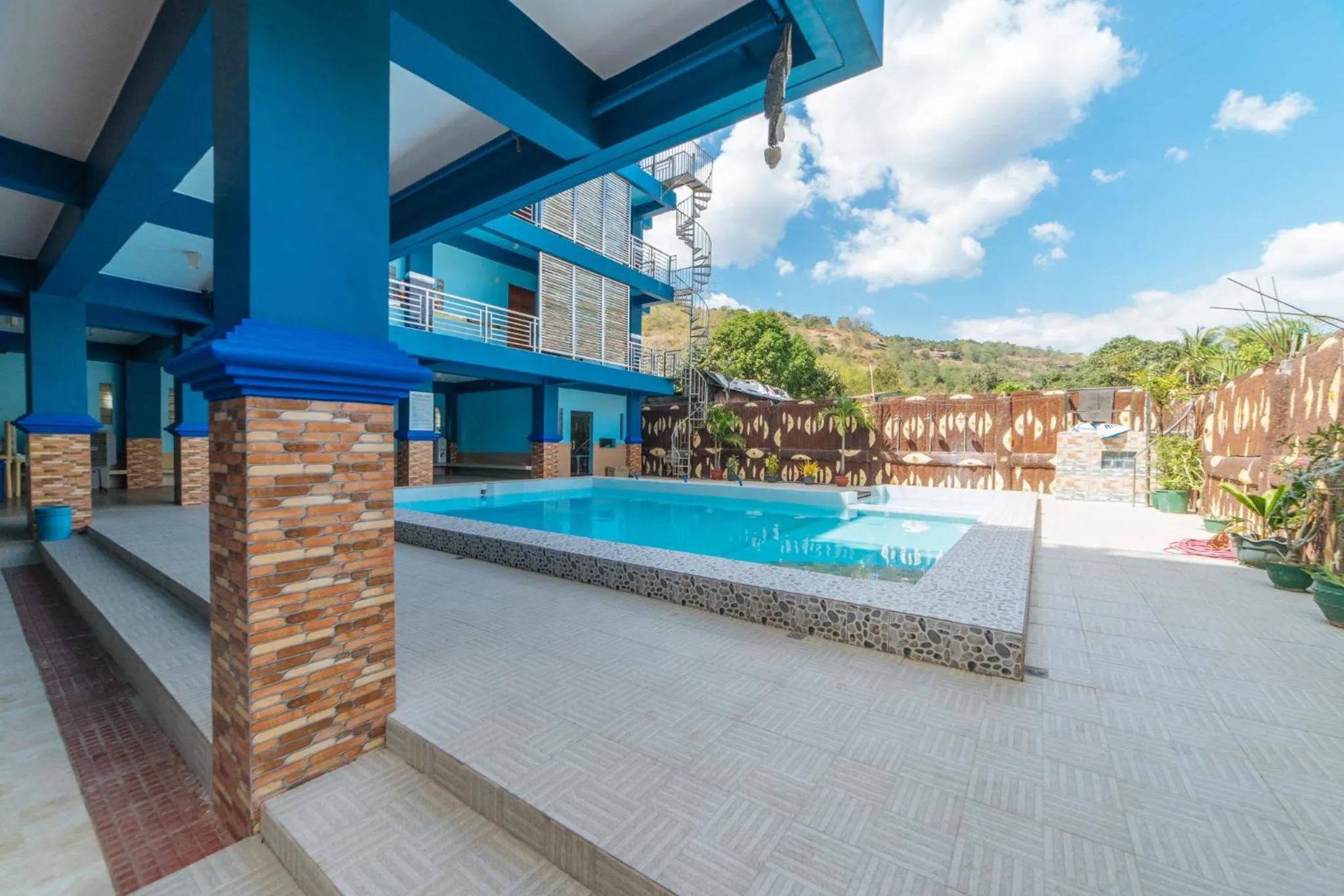 Swimming pool in RedDoorz Premium @ Casa Ghilda Resort Olongapo City