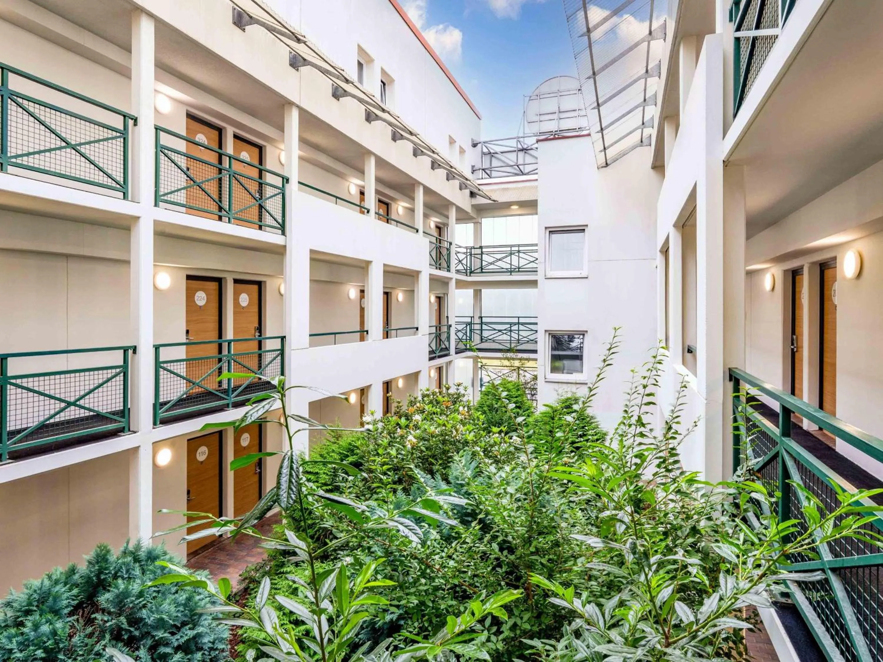 Property building in B&B Hotel Hannover-Nord