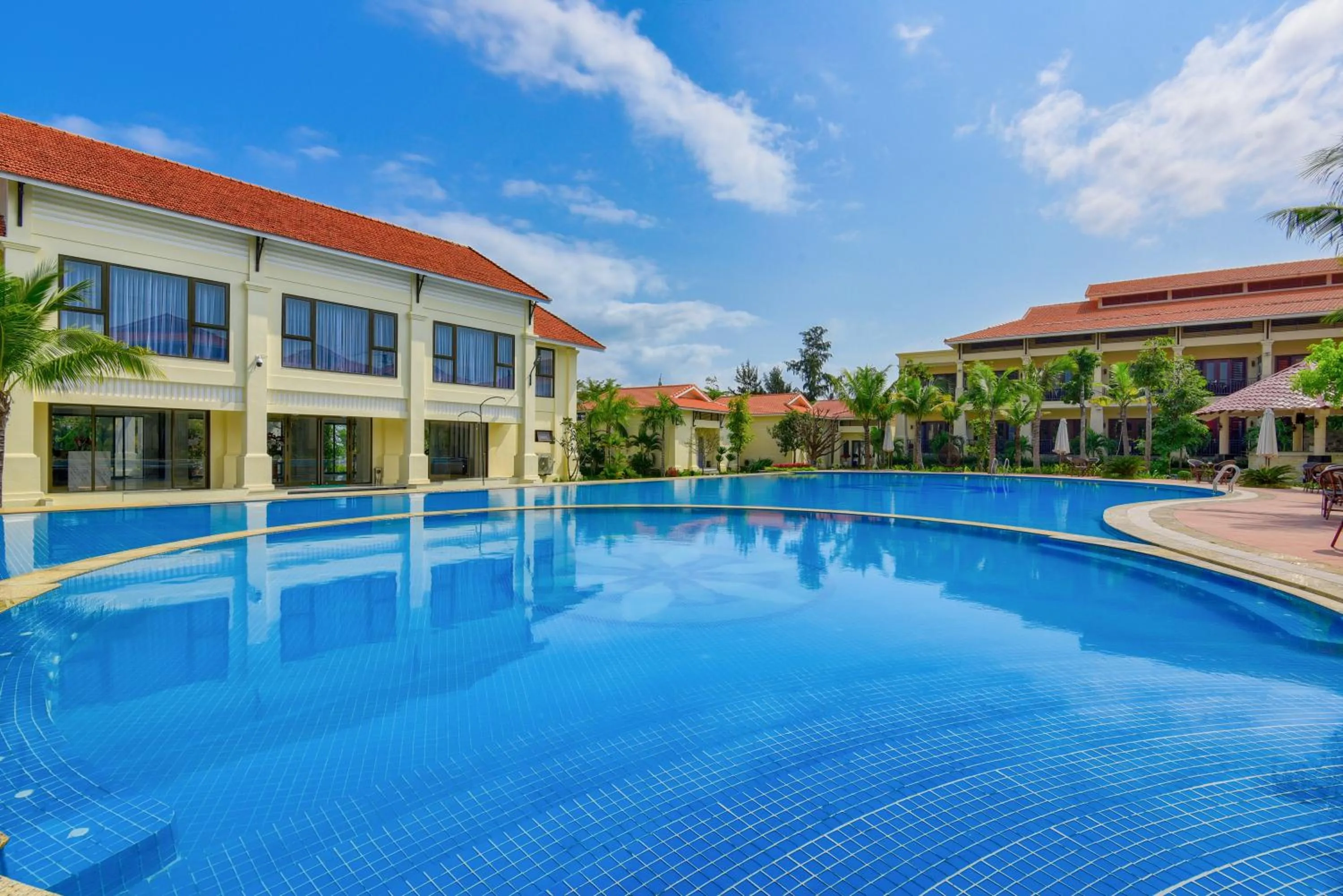 Property building in MANLI Resort Quảng Bình