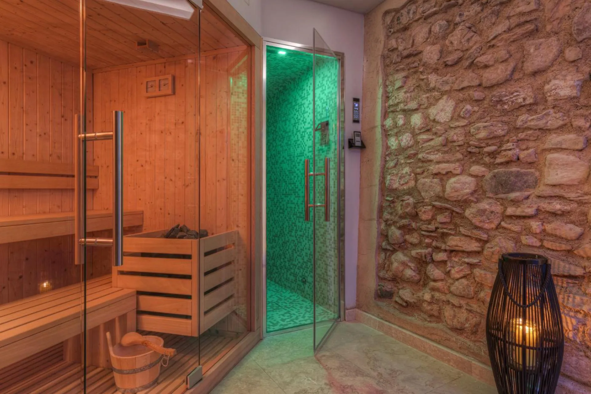 Spa and wellness centre/facilities in Corte Alma Spa and Luxury Home