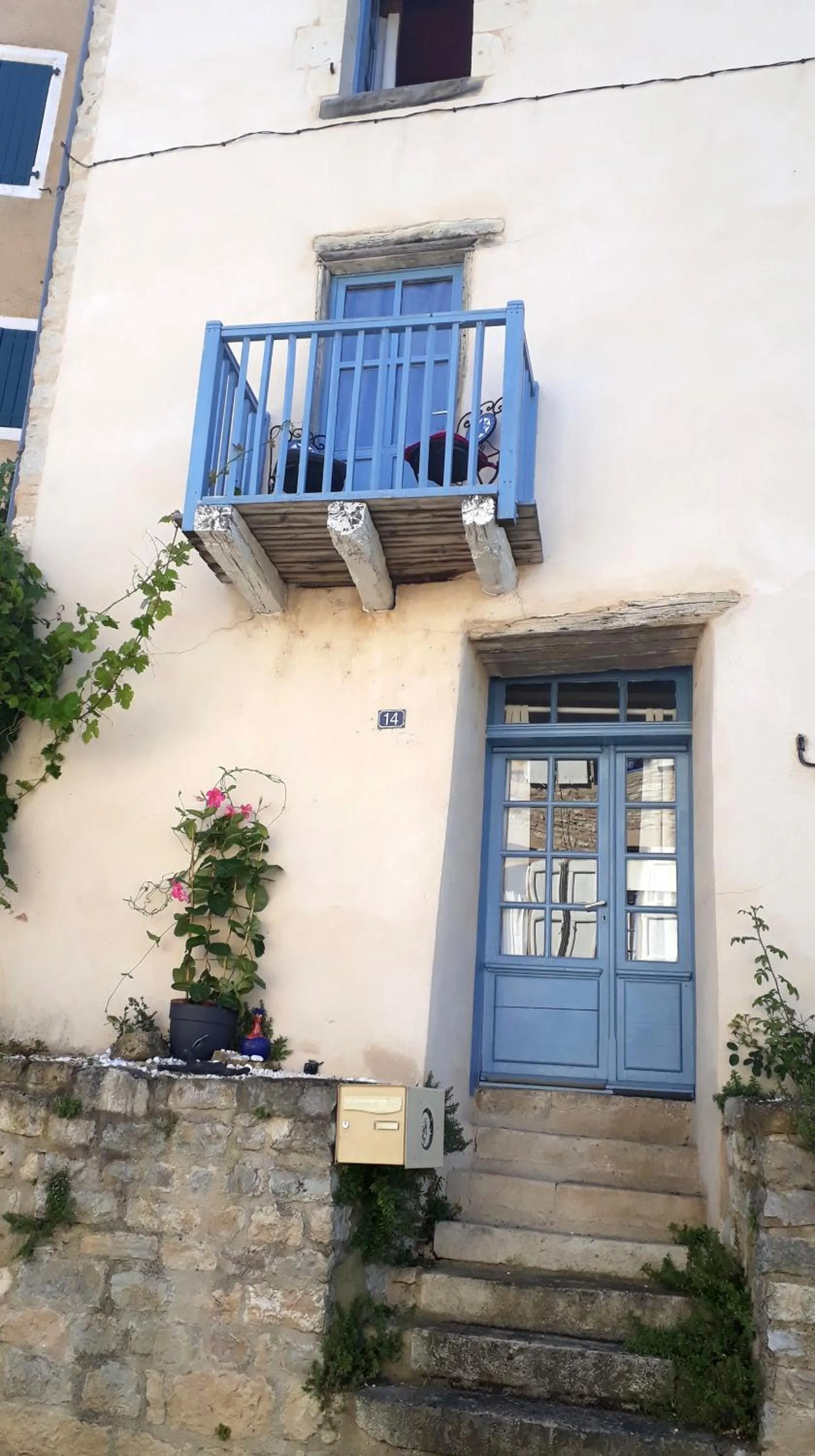 Property building in Le Petit Coin de Charme