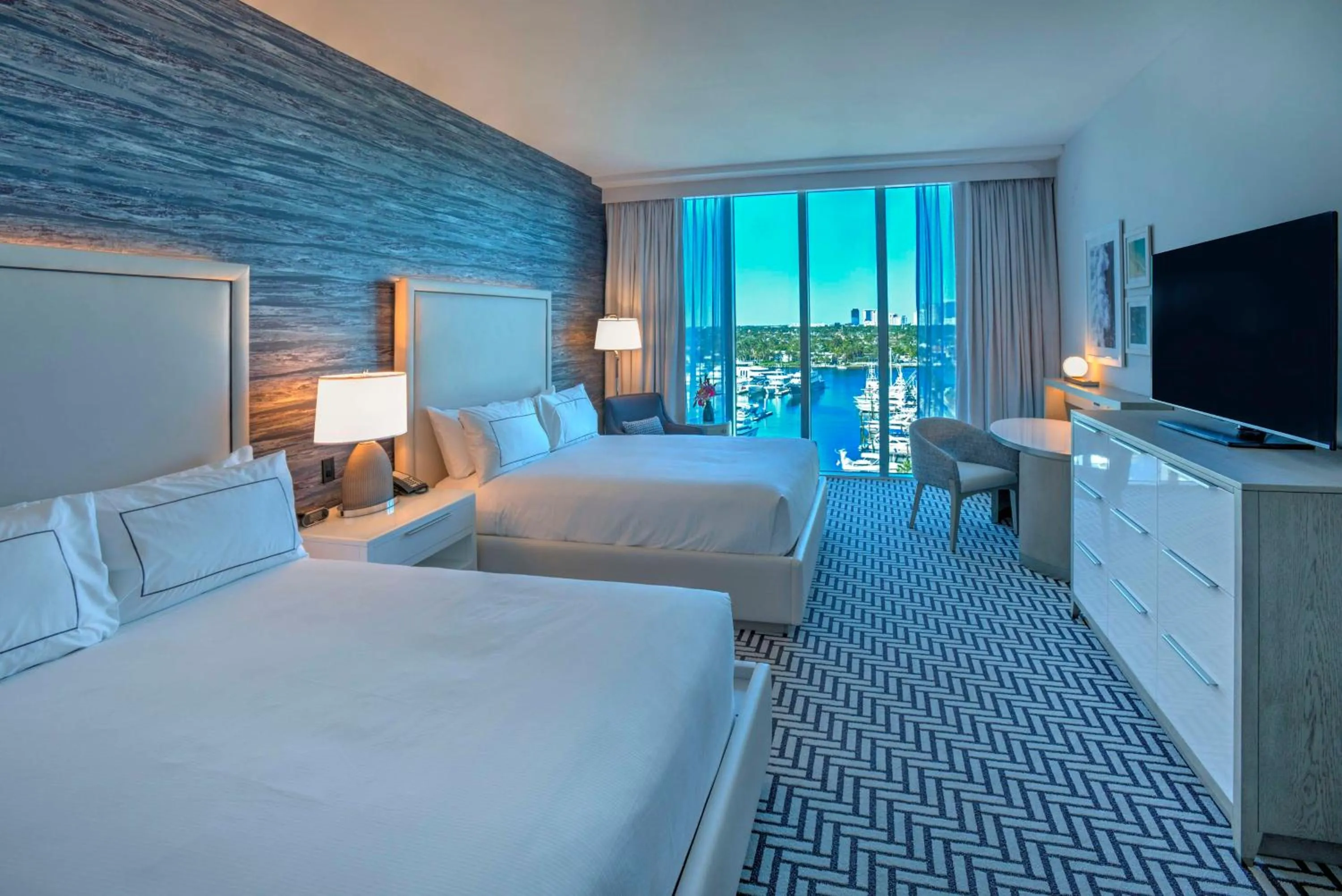 Bed in Hotel Maren Fort Lauderdale Beach, Curio Collection By Hilton