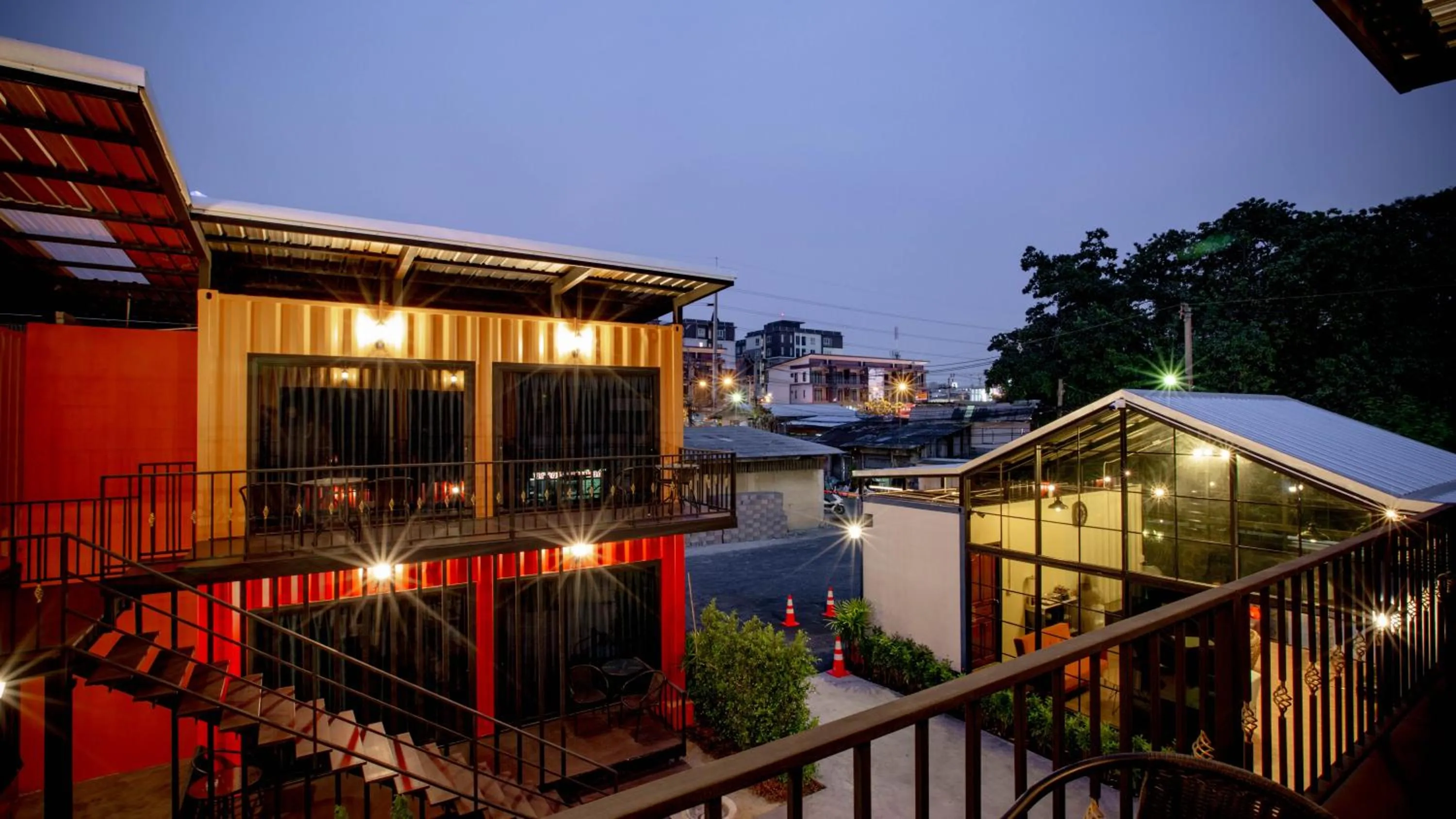 Balcony/Terrace in Tuscany Land Resort Donmuang