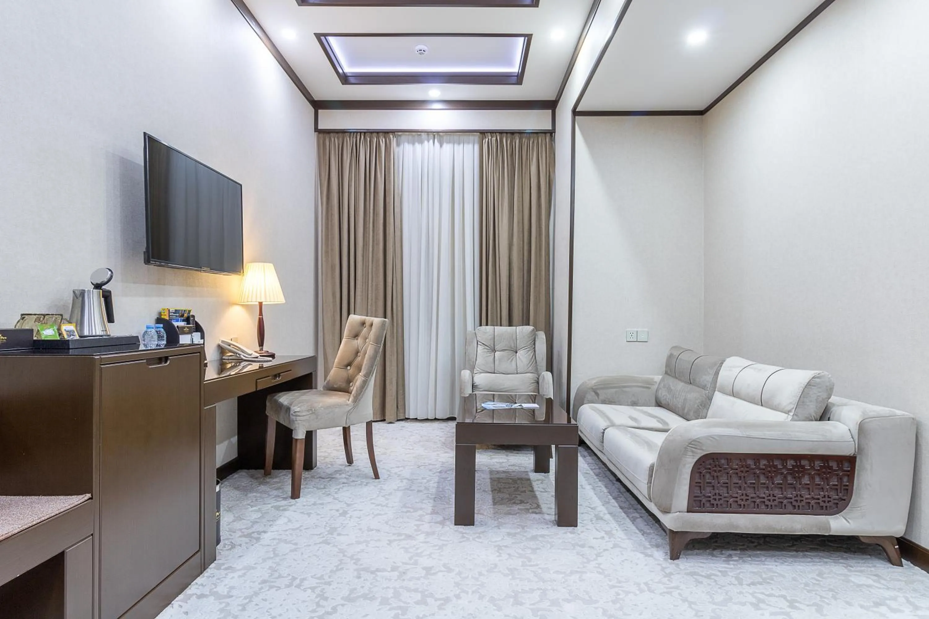 Decorative detail in Qushbegi Plaza Hotel