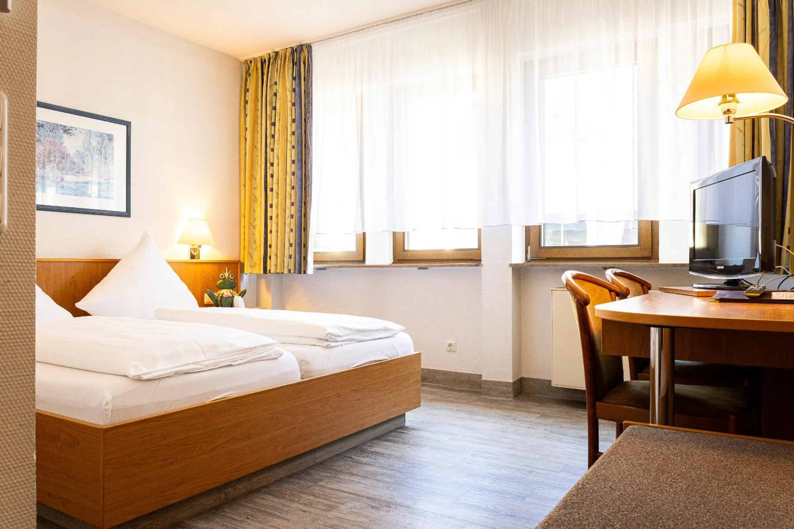 Photo of the whole room, Bed in Hotel Aulmann