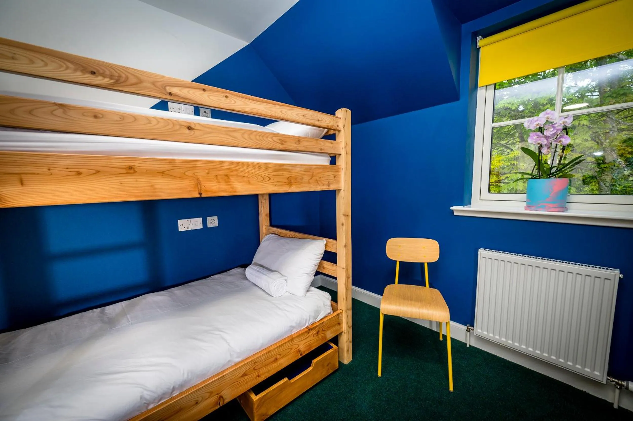 Bed in Loch Ness Bunk Inn