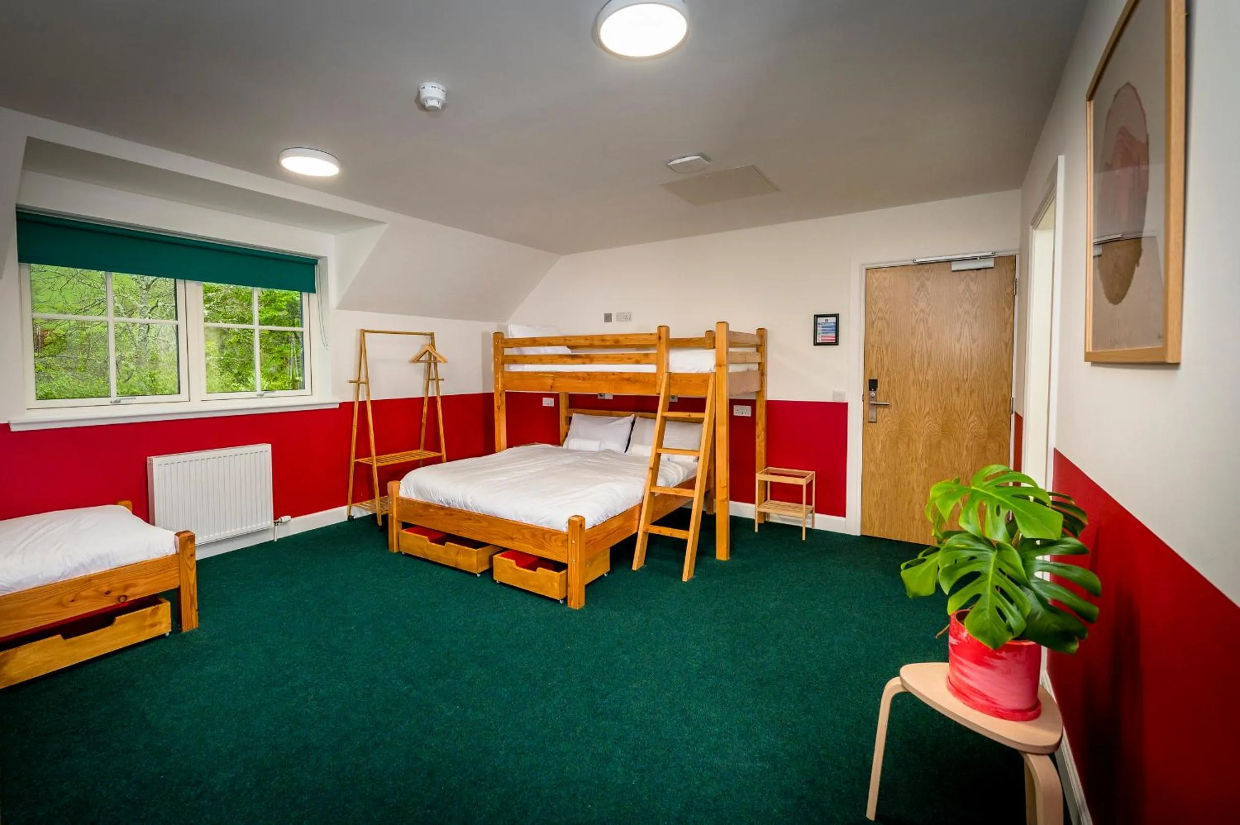 Bed in Loch Ness Bunk Inn