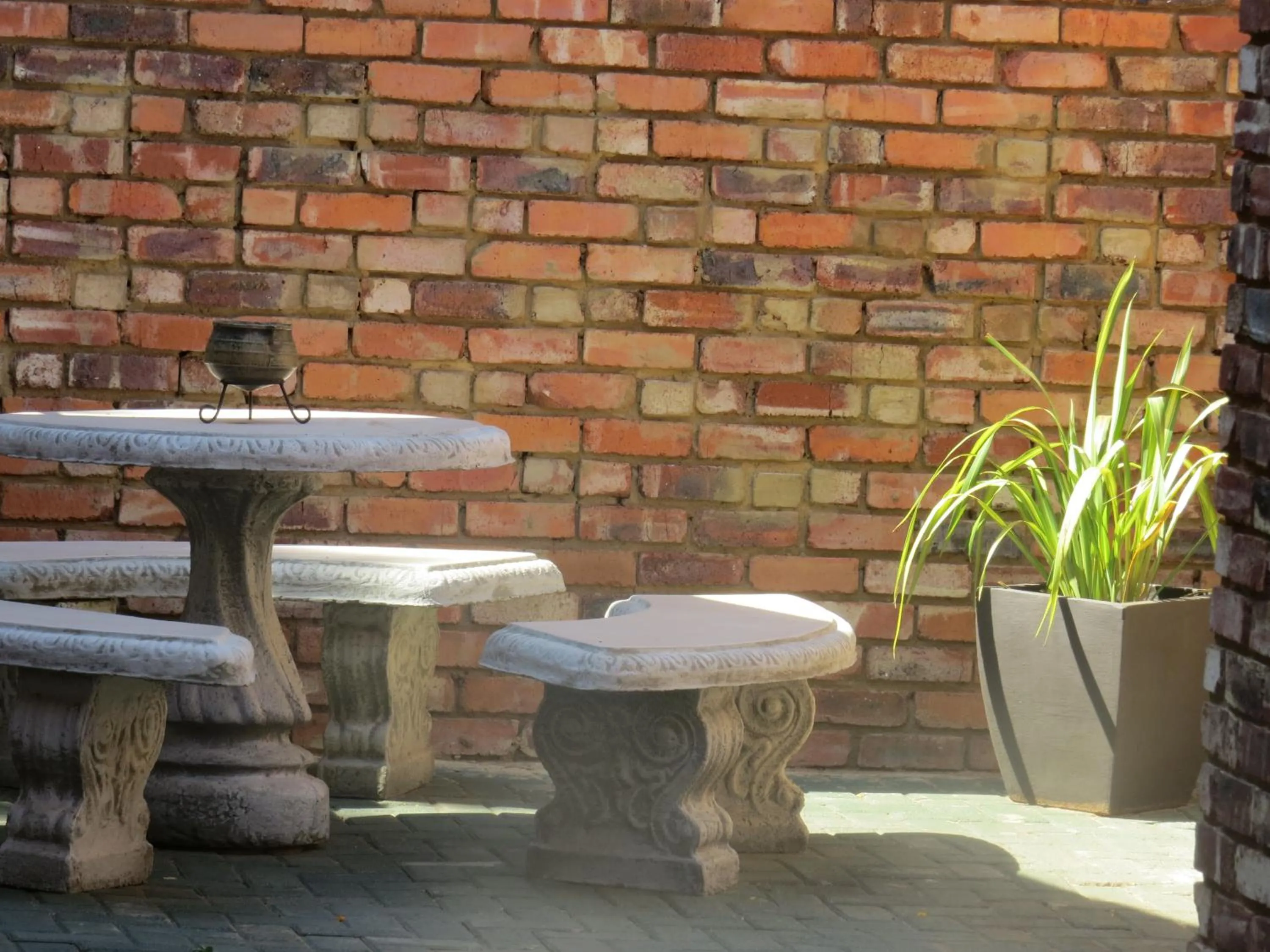 Seating area in Villa Strada Guesthouse