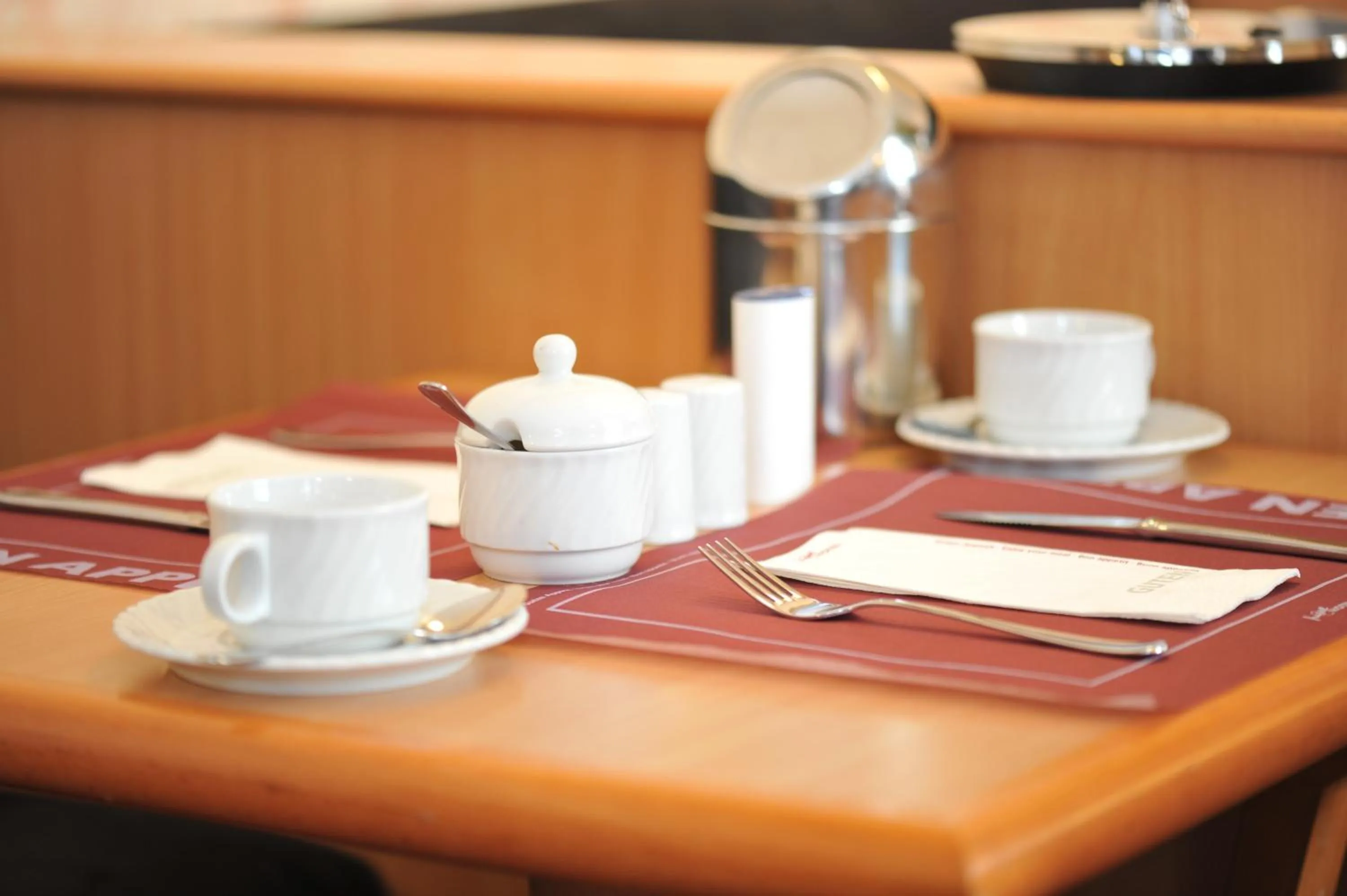 Restaurant/places to eat in Insel Hotel