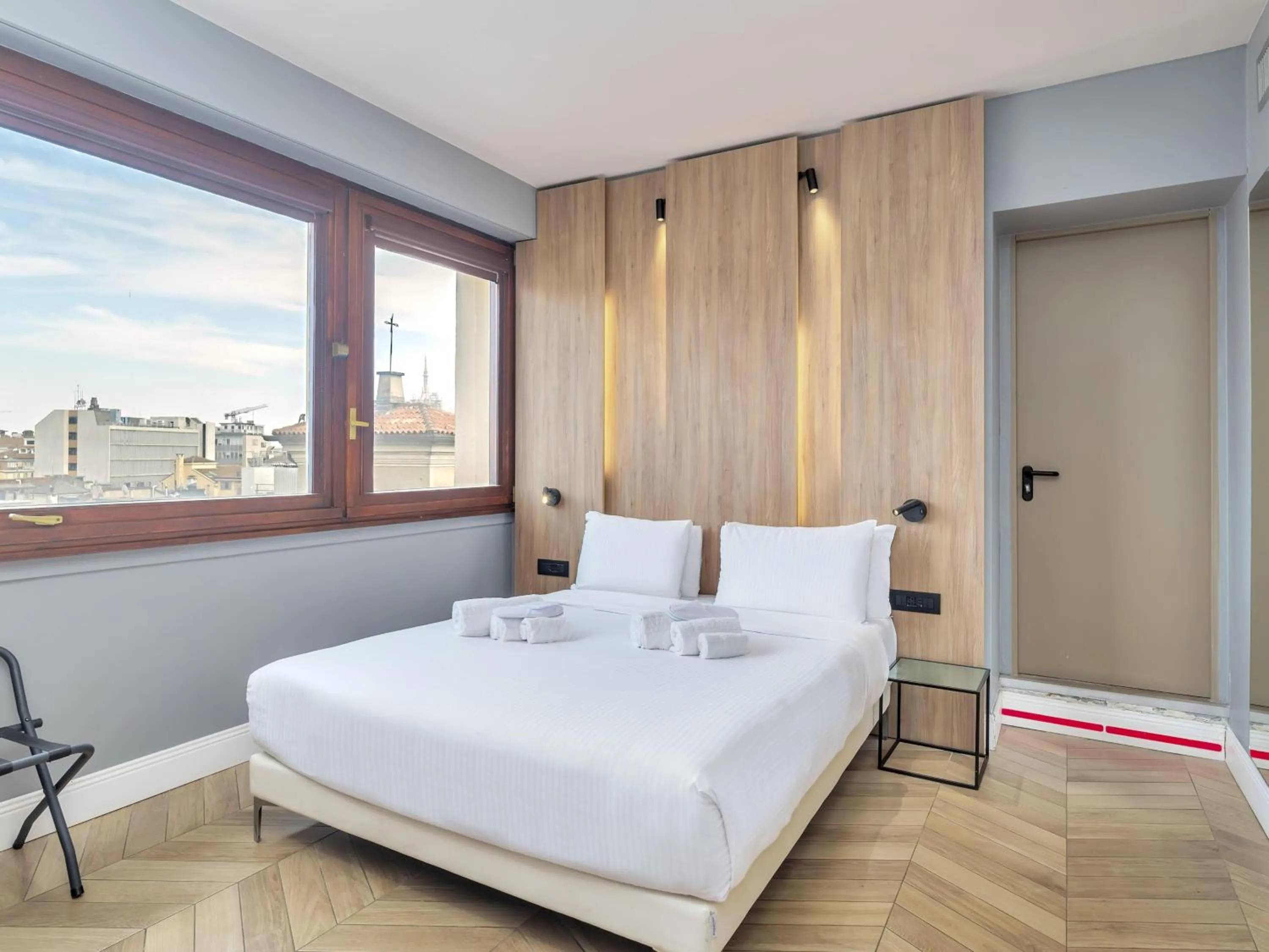 Photo of the whole room, Bed in B&B Hotel Milano City Center Duomo