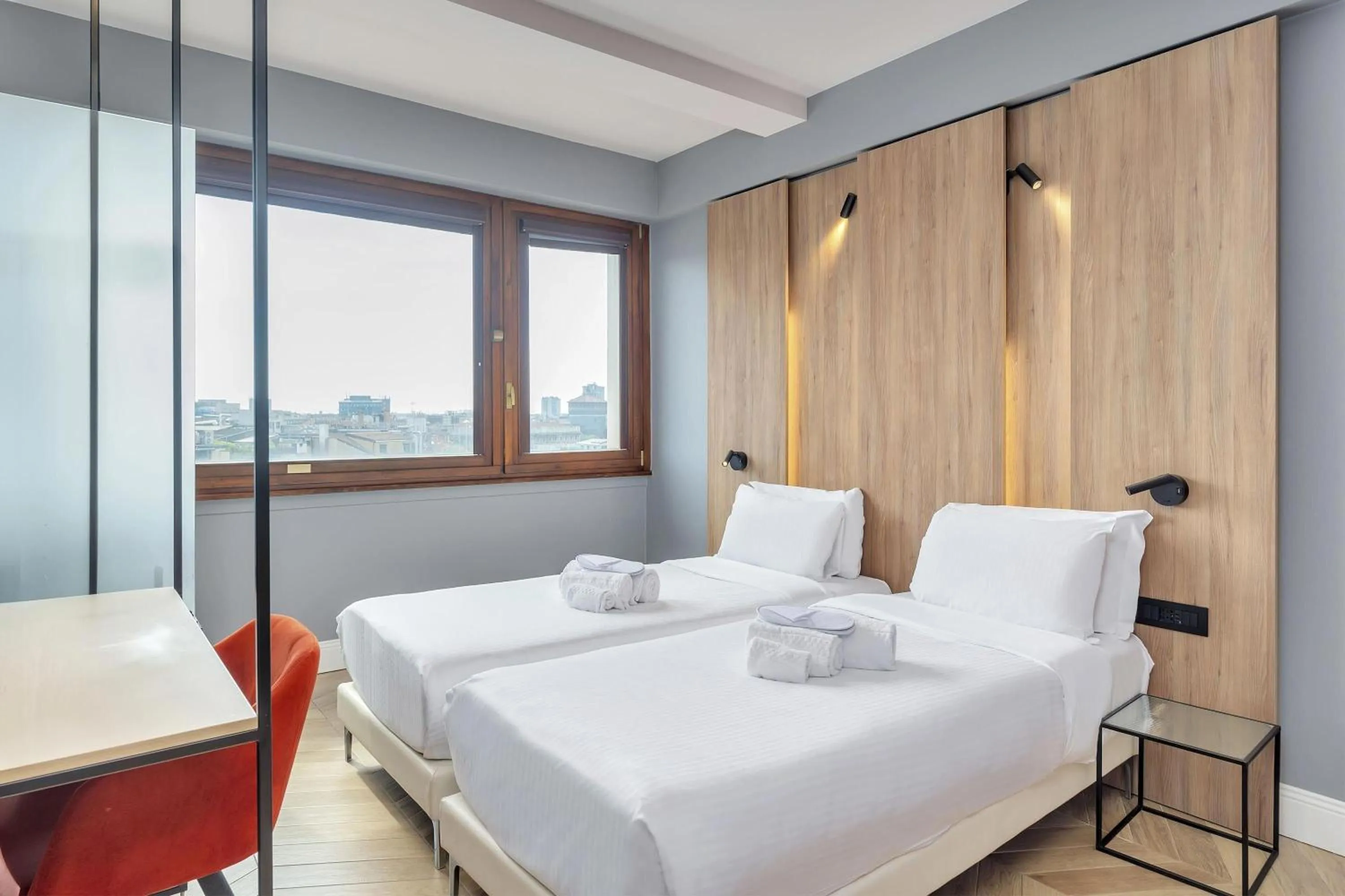 Photo of the whole room, Bed in B&B Hotel Milano City Center Duomo