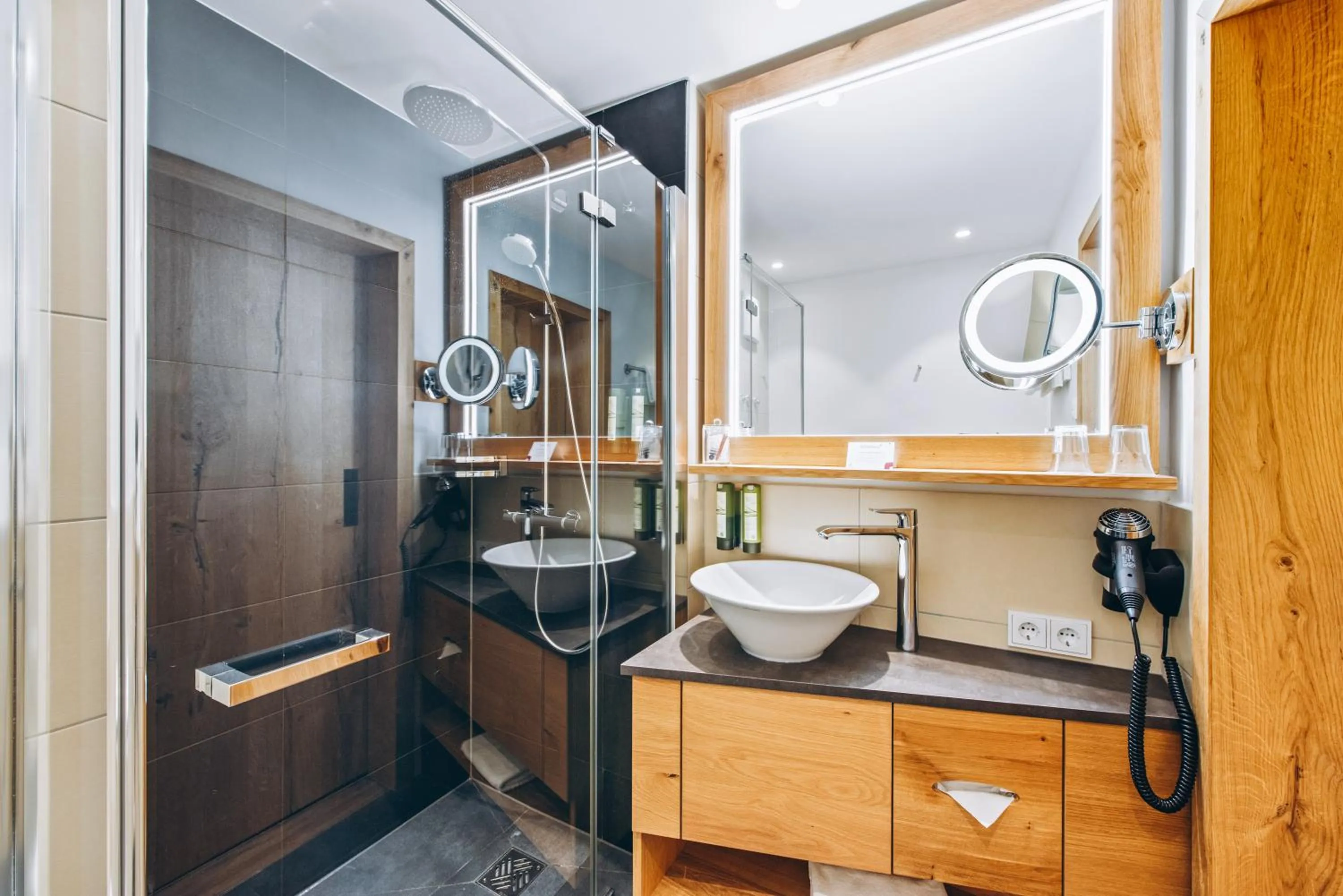 Bathroom in Obermühle 4*S Boutique Resort